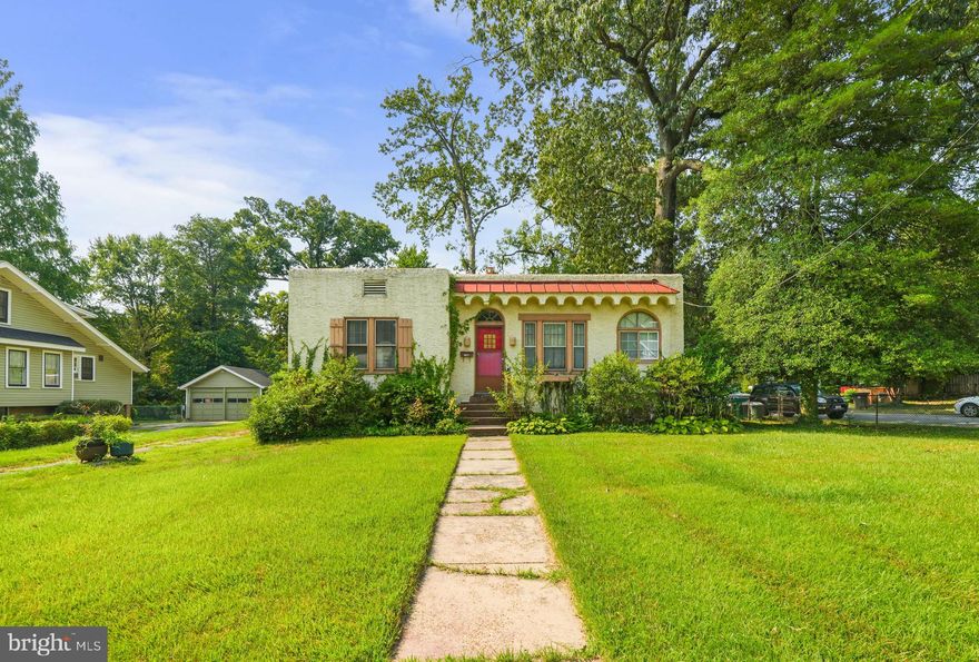 OFFER DEADLINE, MONDAY, AUGUST 28TH 6PM ***** Double/Corner Lot, Fenced in Backyard, Close Proximity to the University of Maryland***** Welcome to Hyattsville, MD where this detached home is ready for its next owner! This home resides on a double, corner lot on a quiet street w/ a fully fenced in back yard! Upon entering this home you are greeted by an ample amount of natural light, high ceilings and hardwood floors throughout the main level of this home. This level also boasts an eat-in kitchen, 2 bedrooms and a full bathroom! The full, unfinished basement houses the laundry area and ample amounts of storage/recreational space! Parking will be no issue as this home has a 2-car detached garage and plenty of driveway/on-street parking! This property is within close proximity to the University of Maryland, dining/shopping options, Metro access and the entire DC Metro area!
