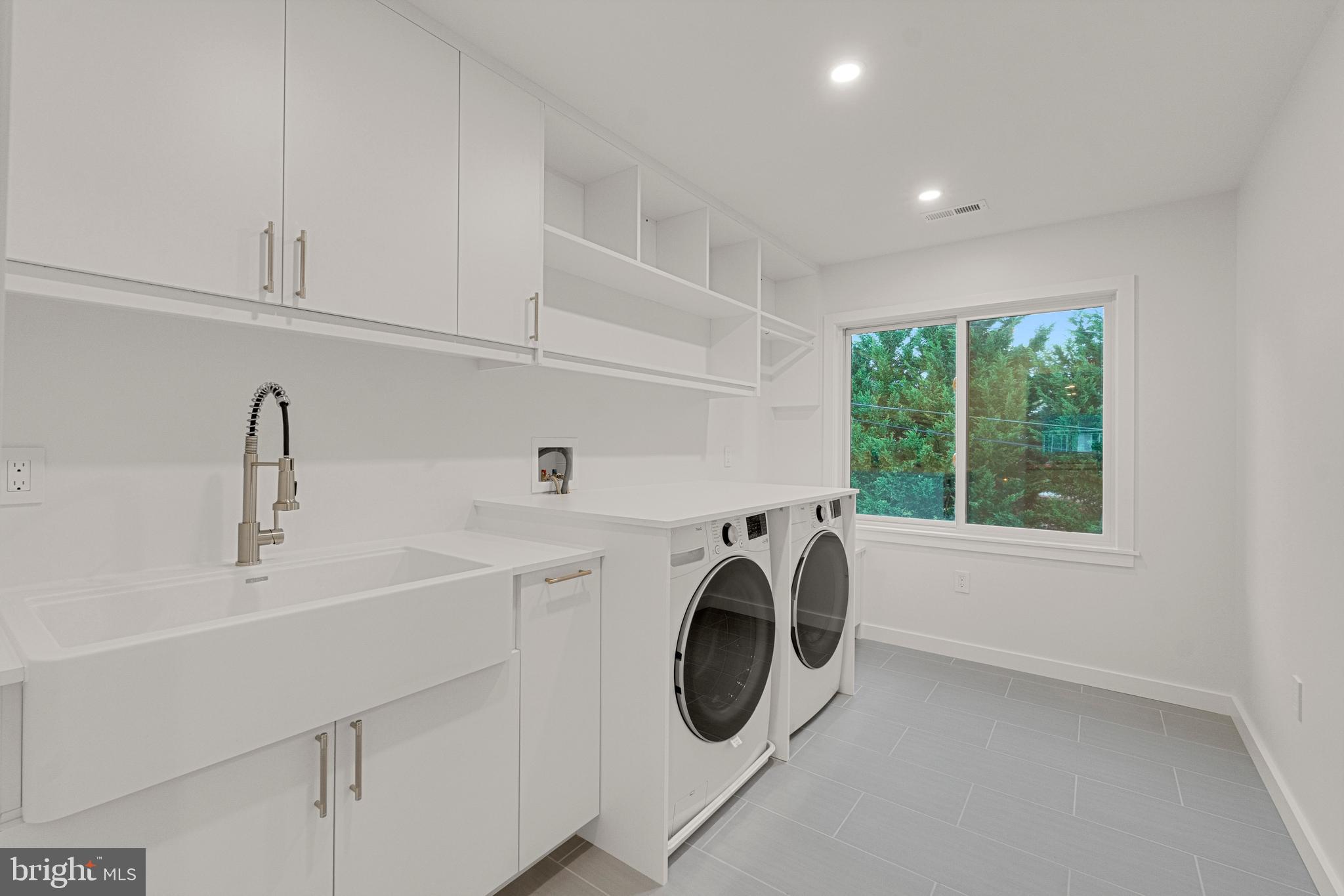 CHESWOLDE - Residential