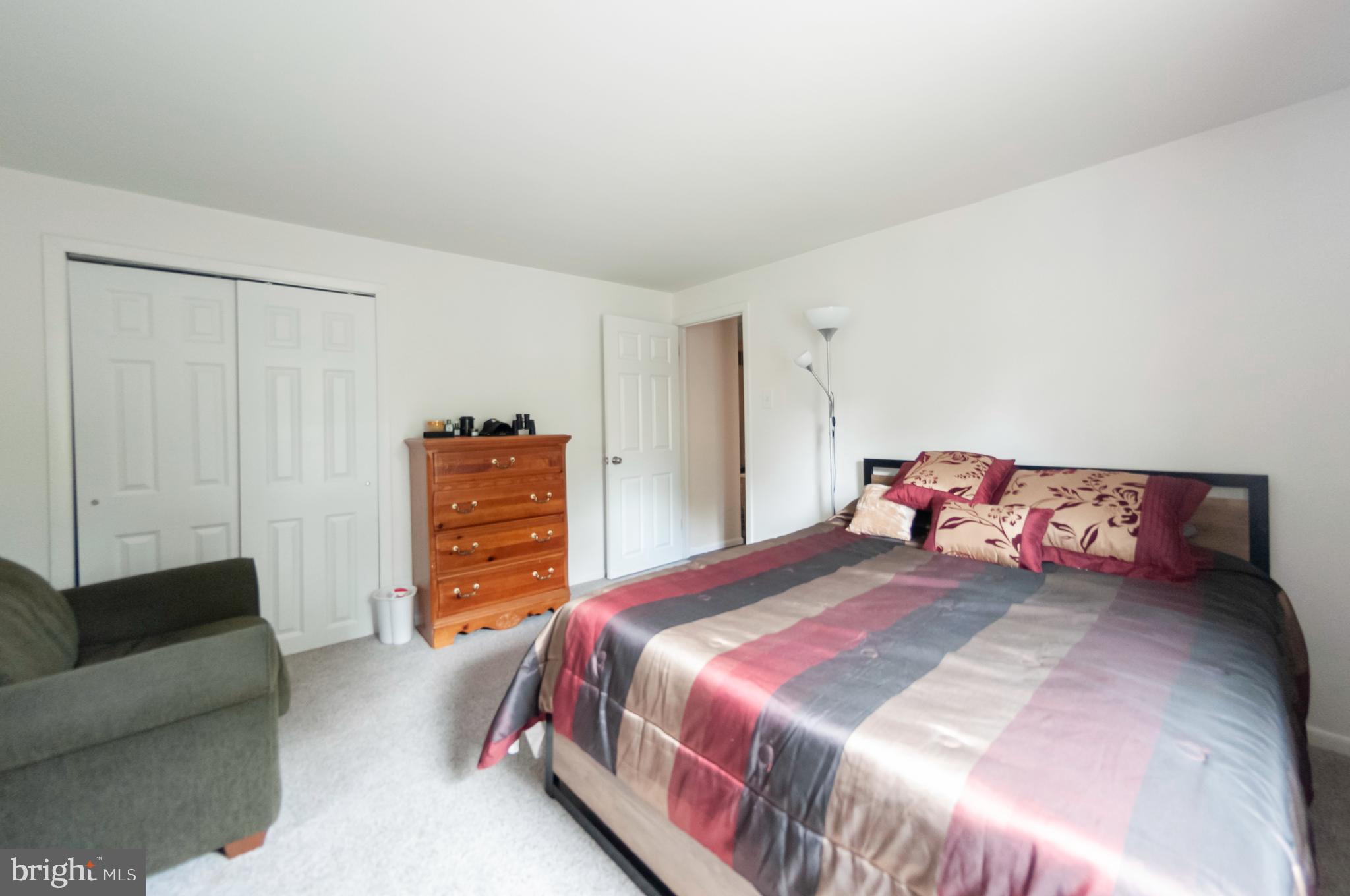 HUNTINGDON VALLEY - Residential