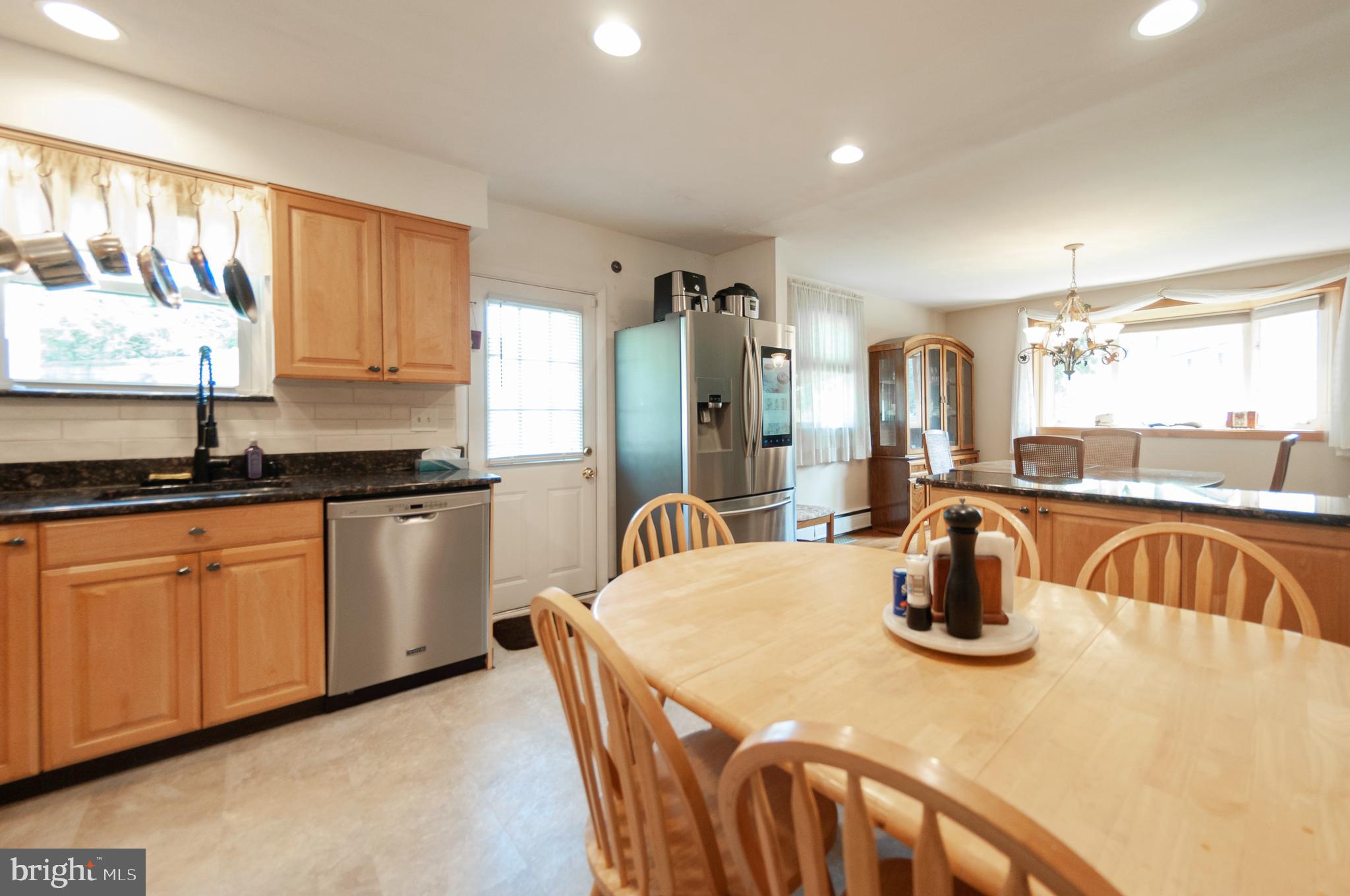 HUNTINGDON VALLEY - Residential