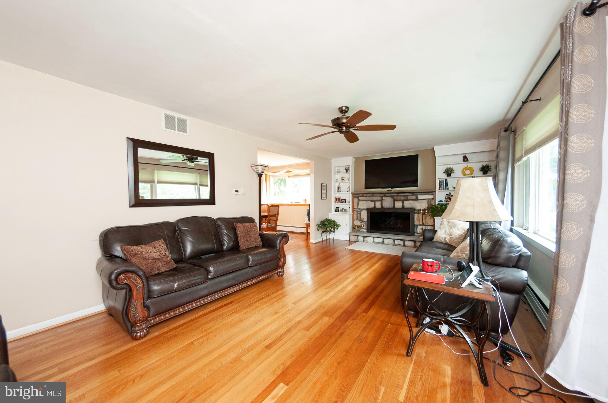 HUNTINGDON VALLEY - Residential