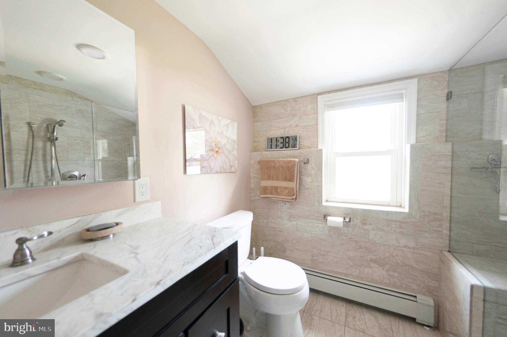 HUNTINGDON VALLEY - Residential