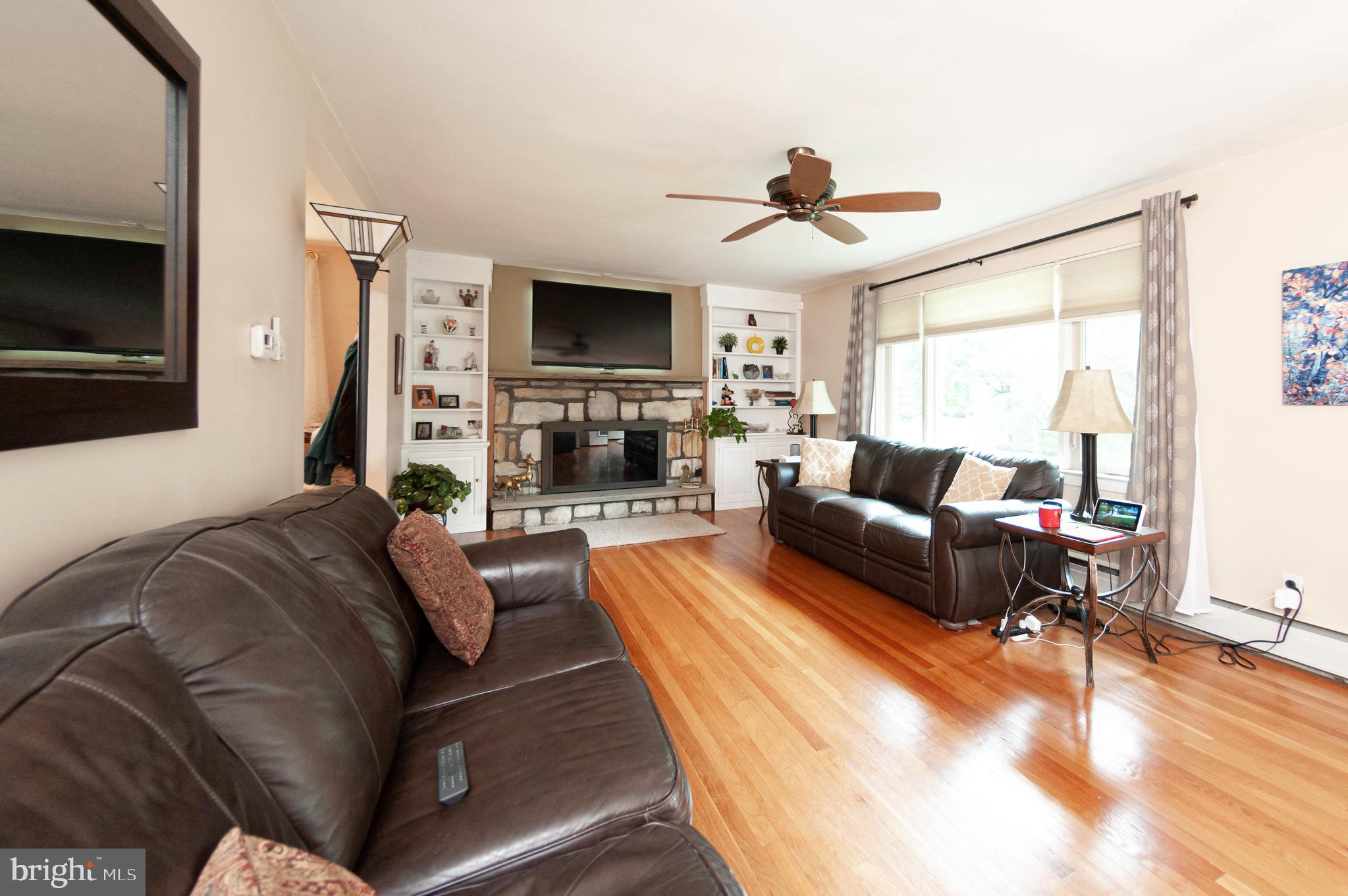 HUNTINGDON VALLEY - Residential