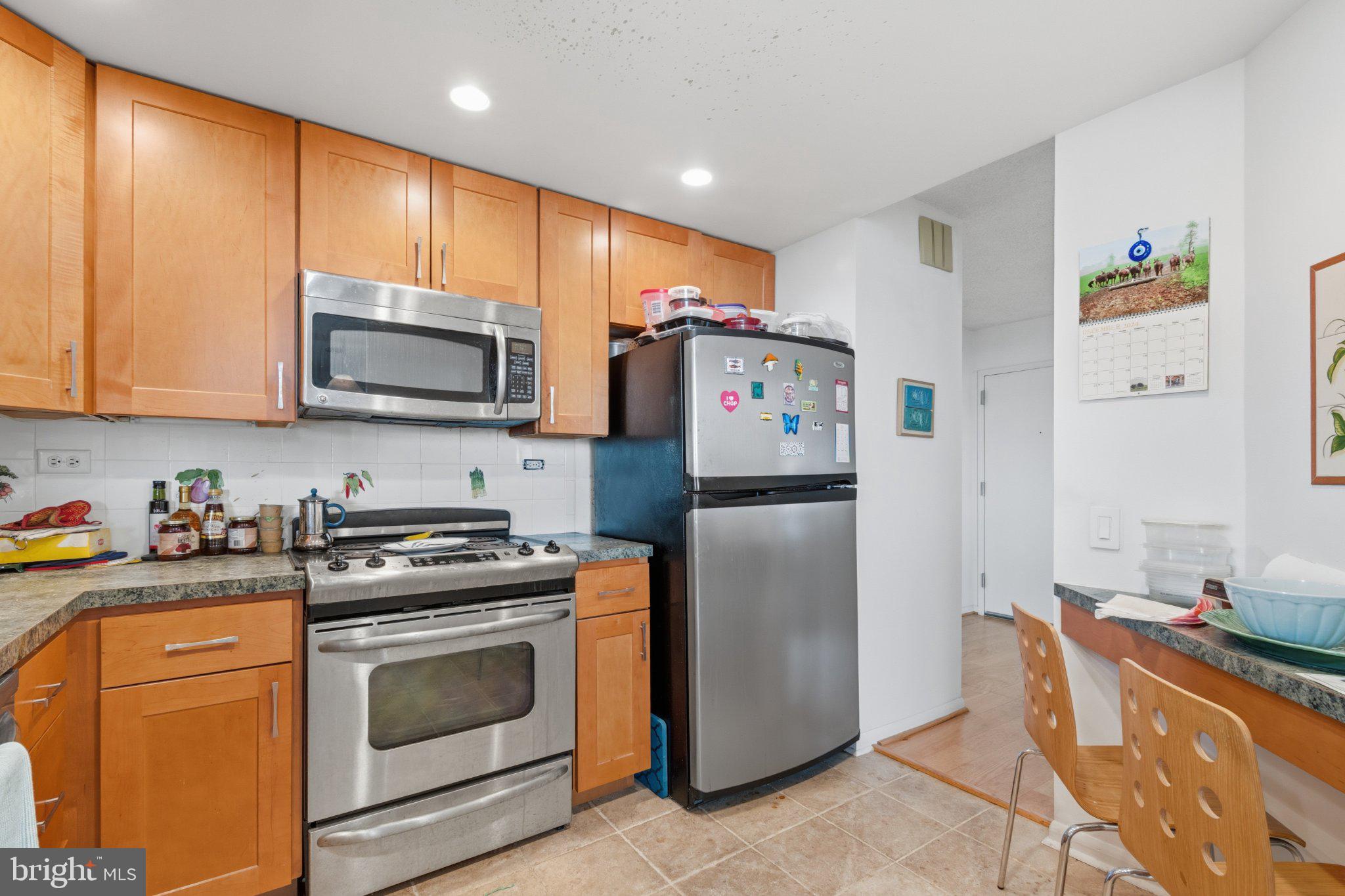 WASHINGTON SQ - Residential