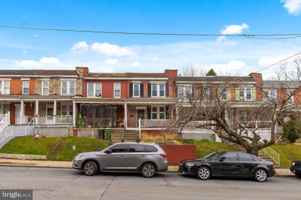 Photo of 332 New Dorwart Street, Lancaster, PA 17603 (MLS # PALA2046260)