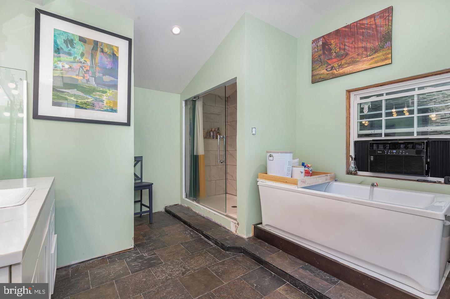 WILLOW MILL - Residential