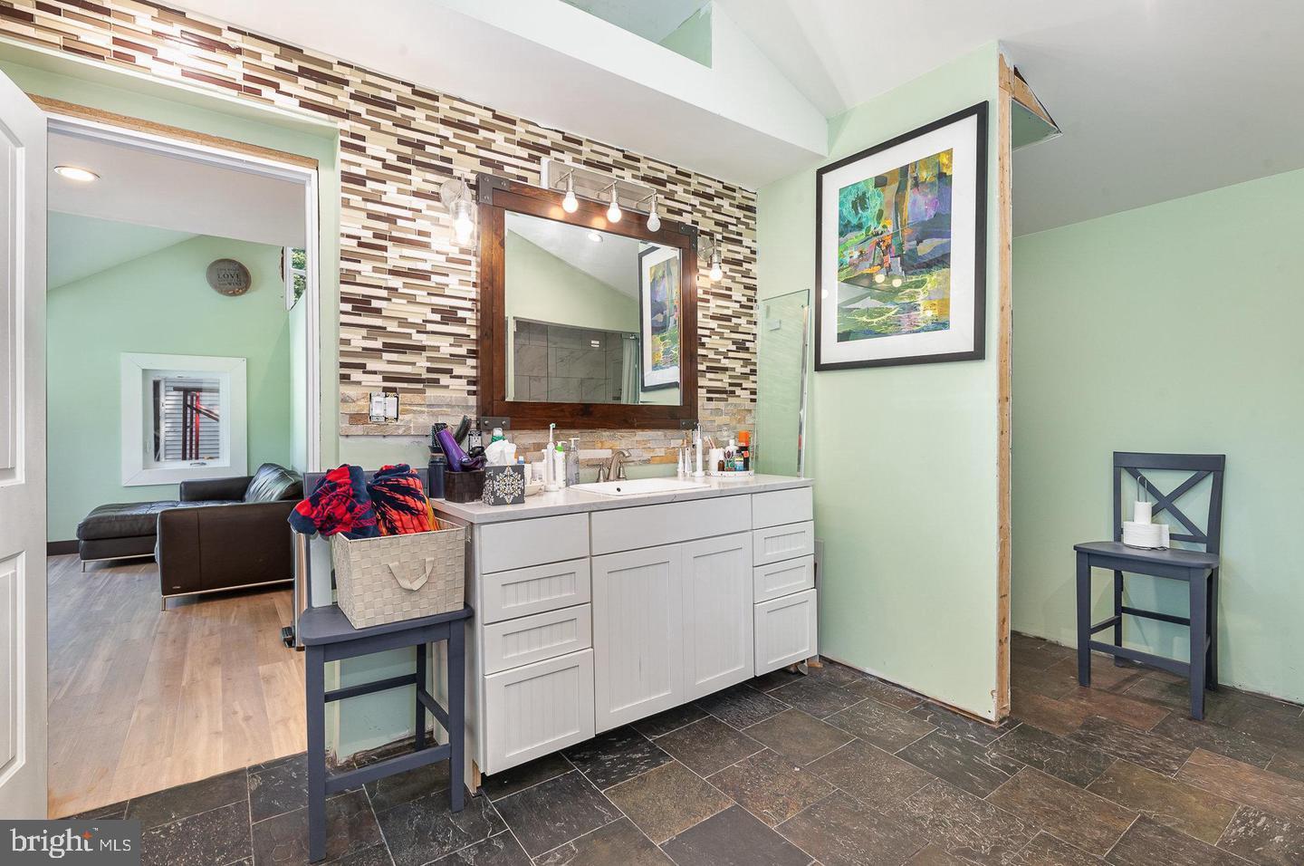 WILLOW MILL - Residential