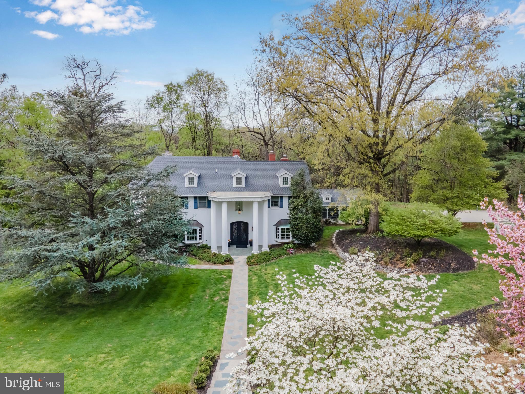 1485 FAIRMONT DRIVE
