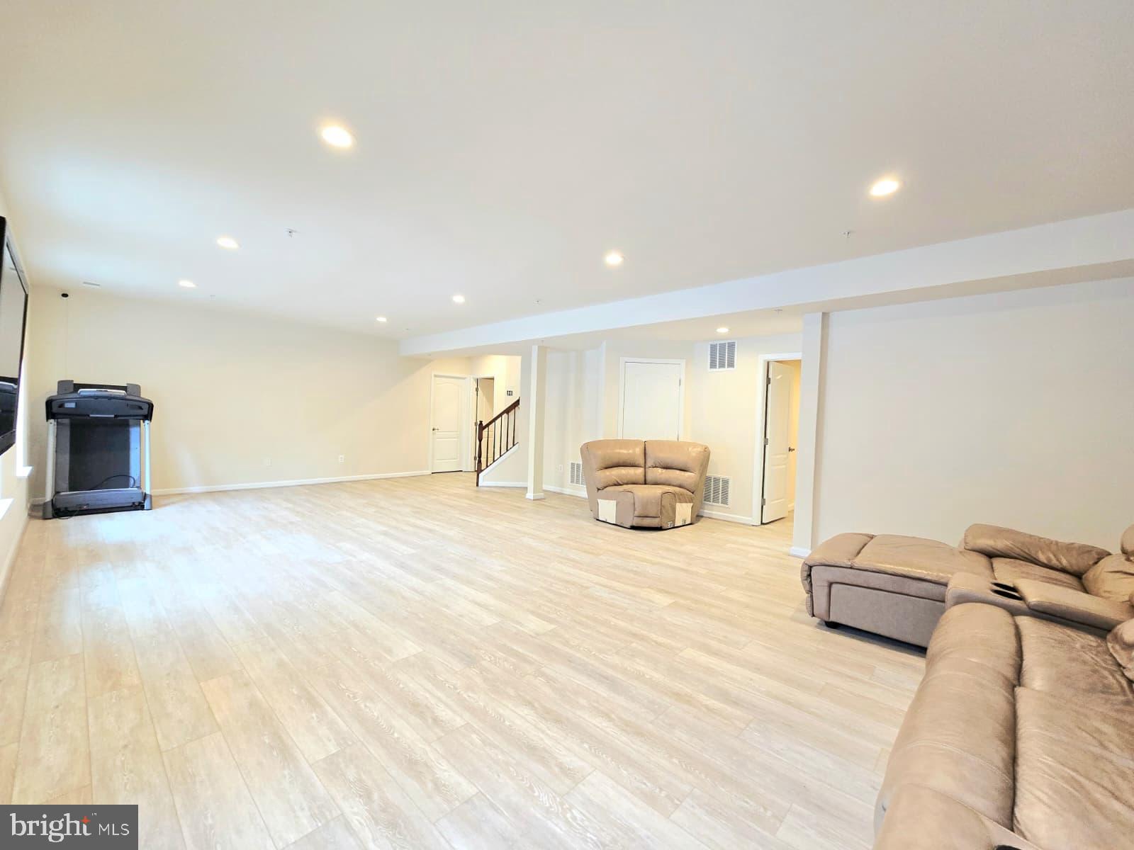 BEECH TREE NORTH VILLAGE - Residential