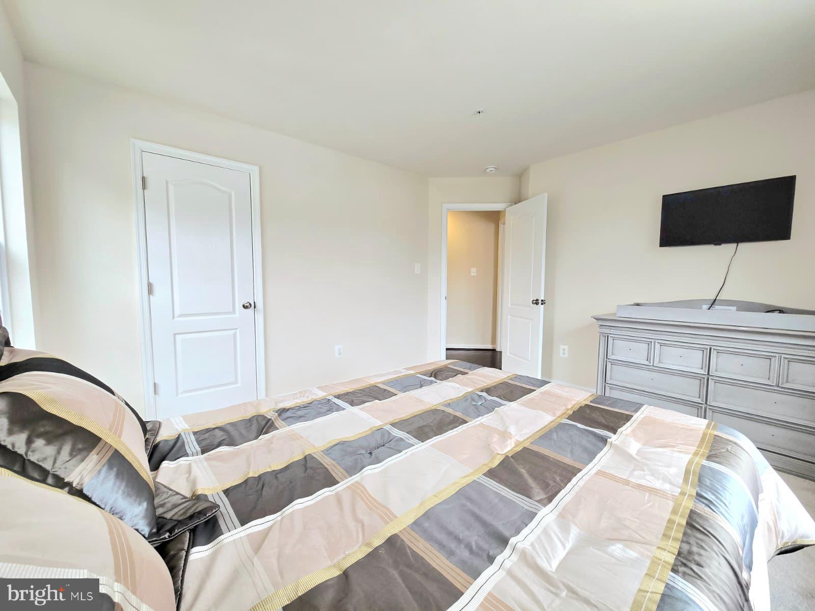 BEECH TREE NORTH VILLAGE - Residential