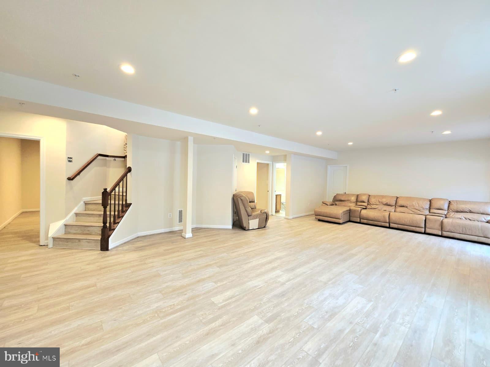 BEECH TREE NORTH VILLAGE - Residential