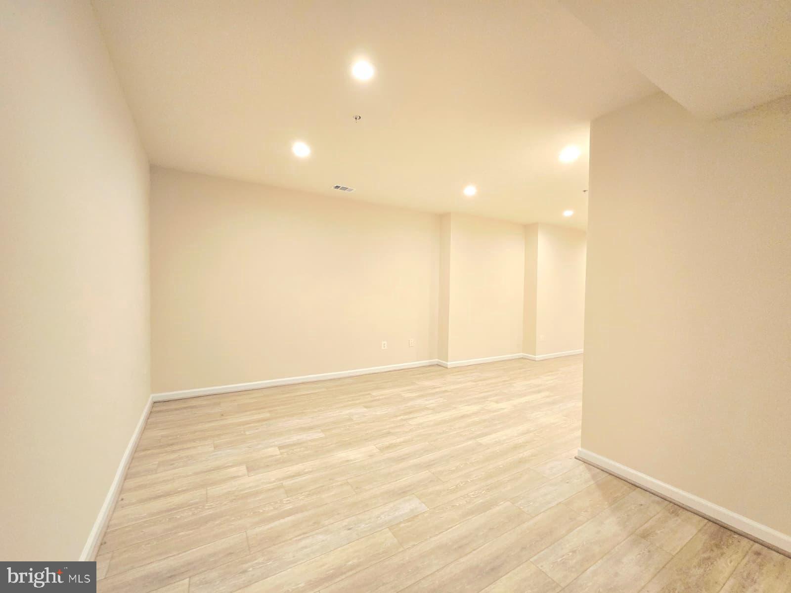 BEECH TREE NORTH VILLAGE - Residential