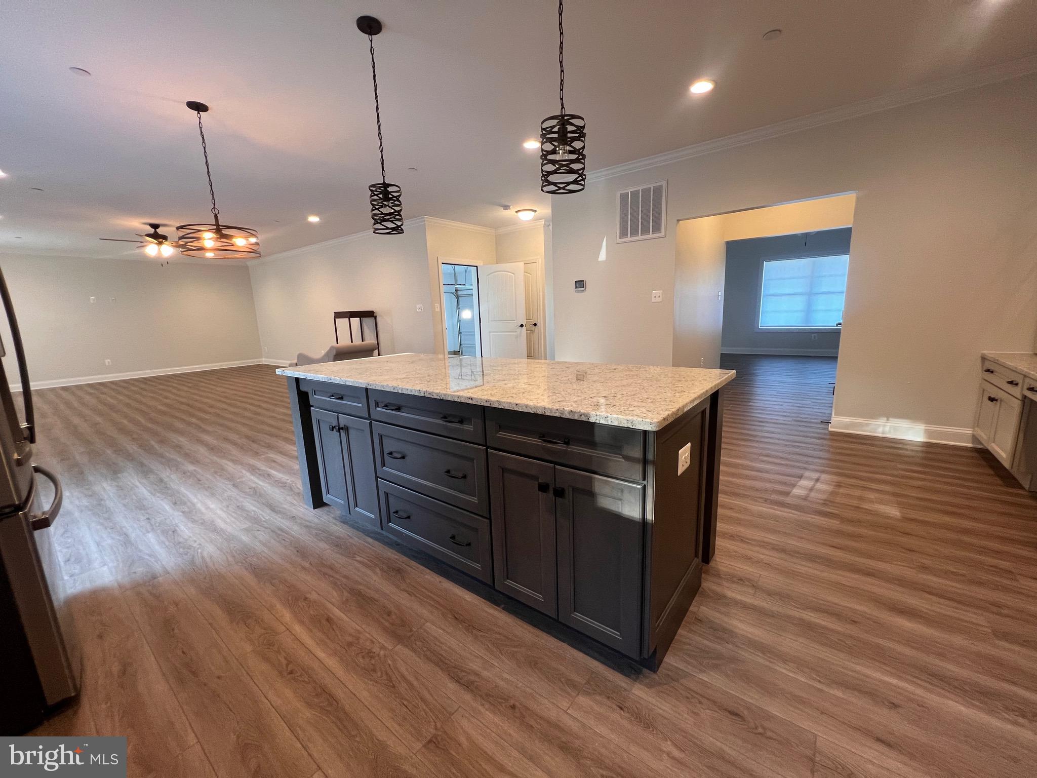 PEMBROOKE PHASE 2 - Residential Lease