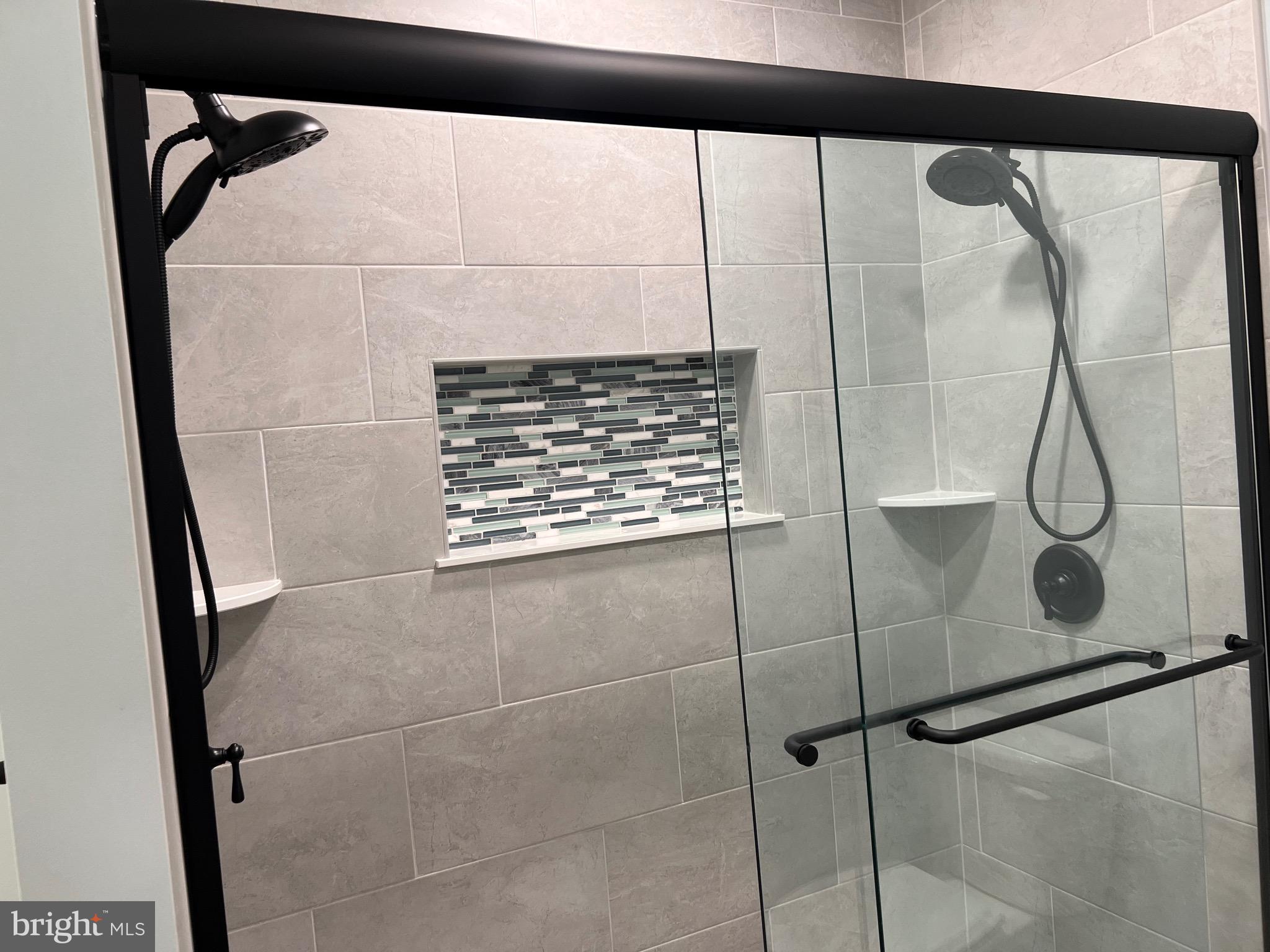 PEMBROOKE PHASE 2 - Residential Lease