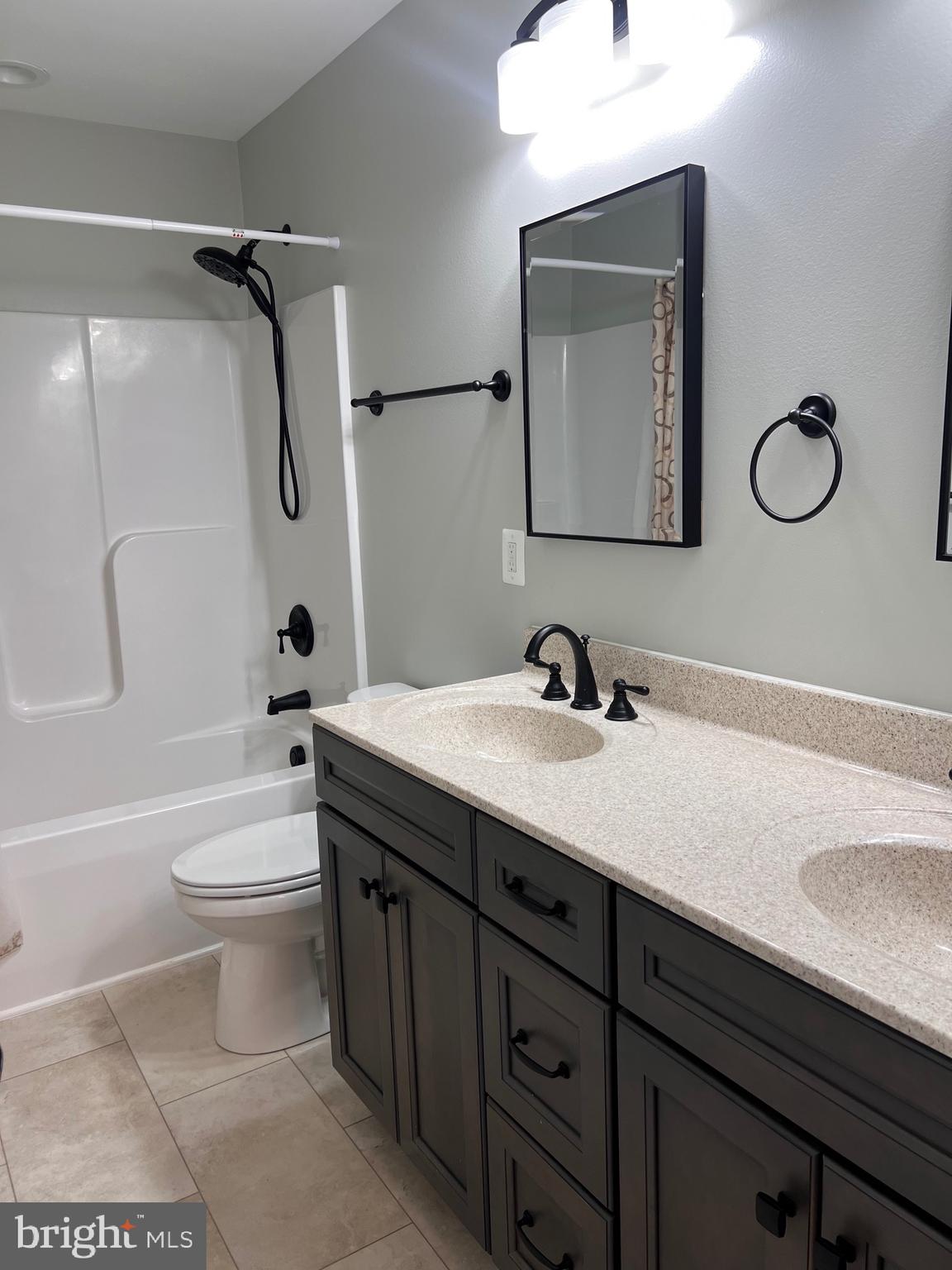 PEMBROOKE PHASE 2 - Residential Lease