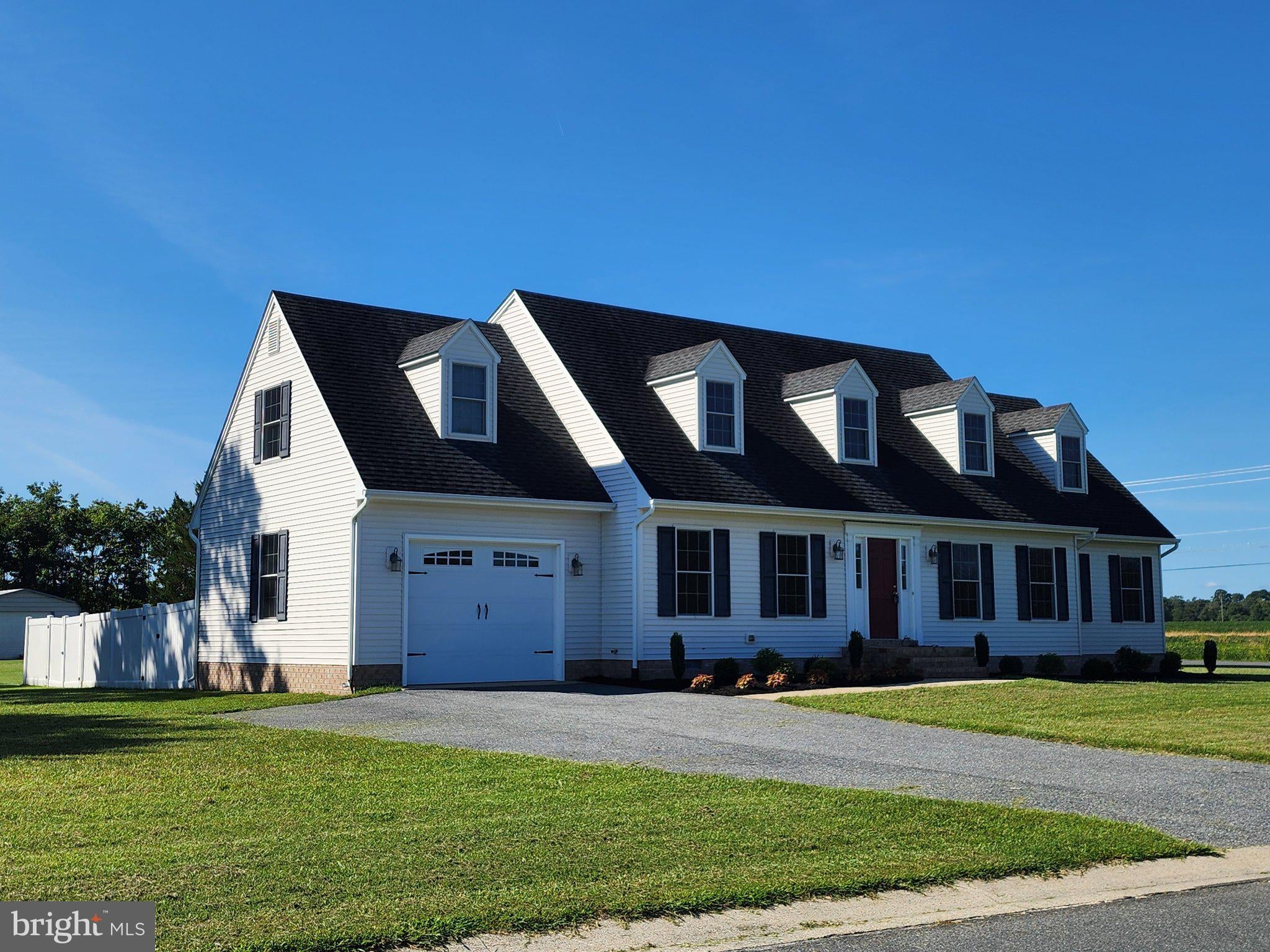 103 GLENBROOKE COURT