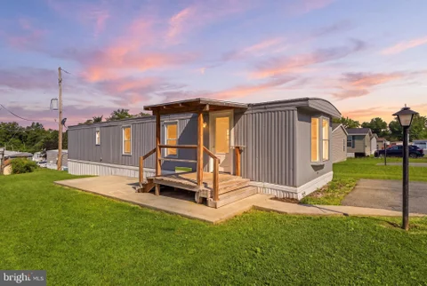 MLS: PAYK2107988