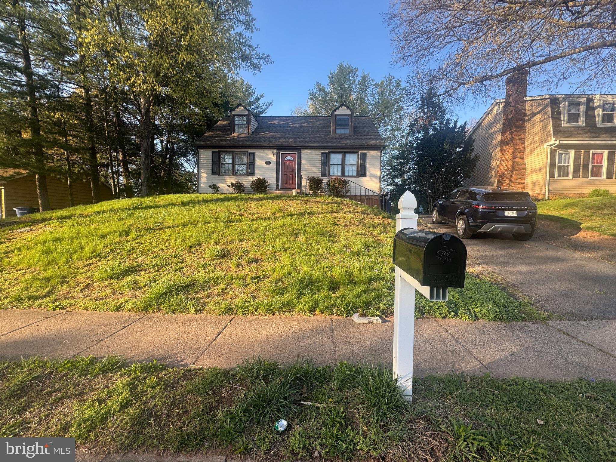 719 PALMER DRIVE