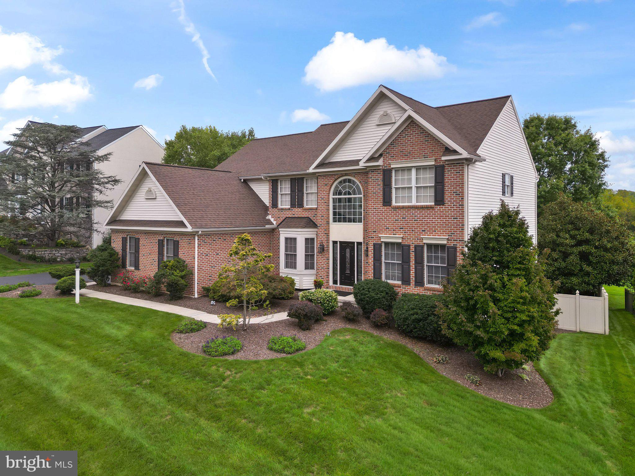 3381 HARWOOD