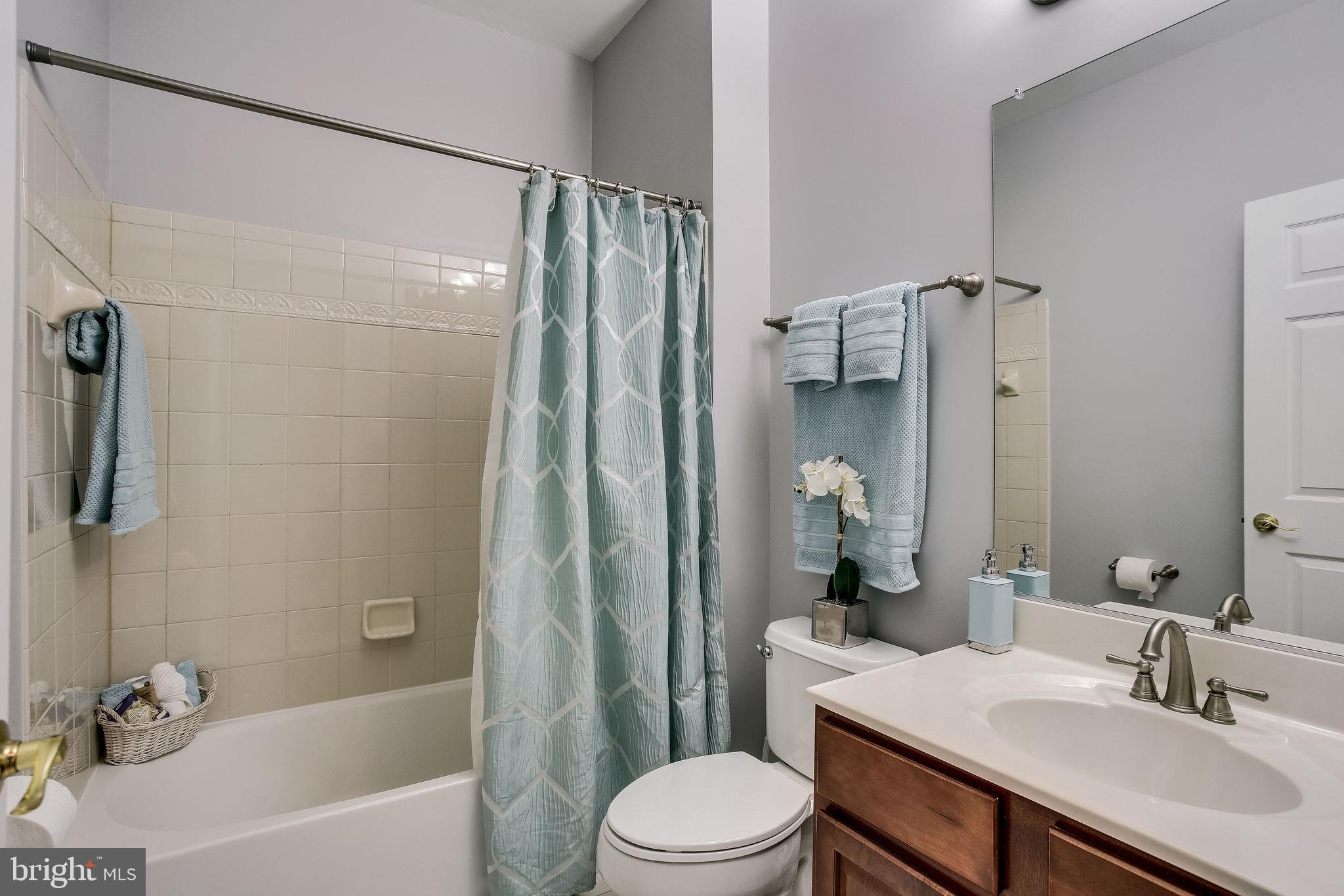 CEDAR CREST - Residential