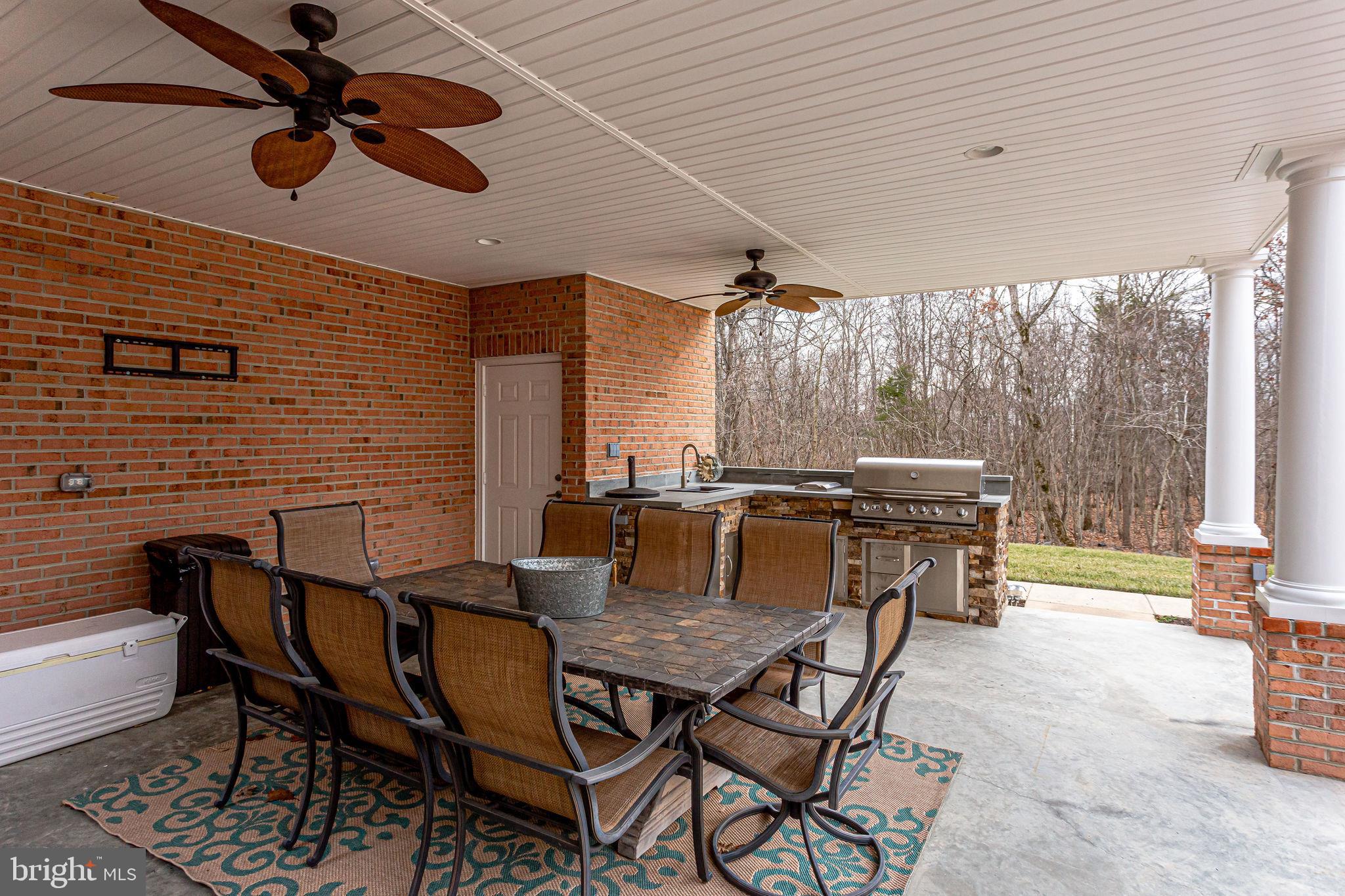 CEDAR CREST - Residential