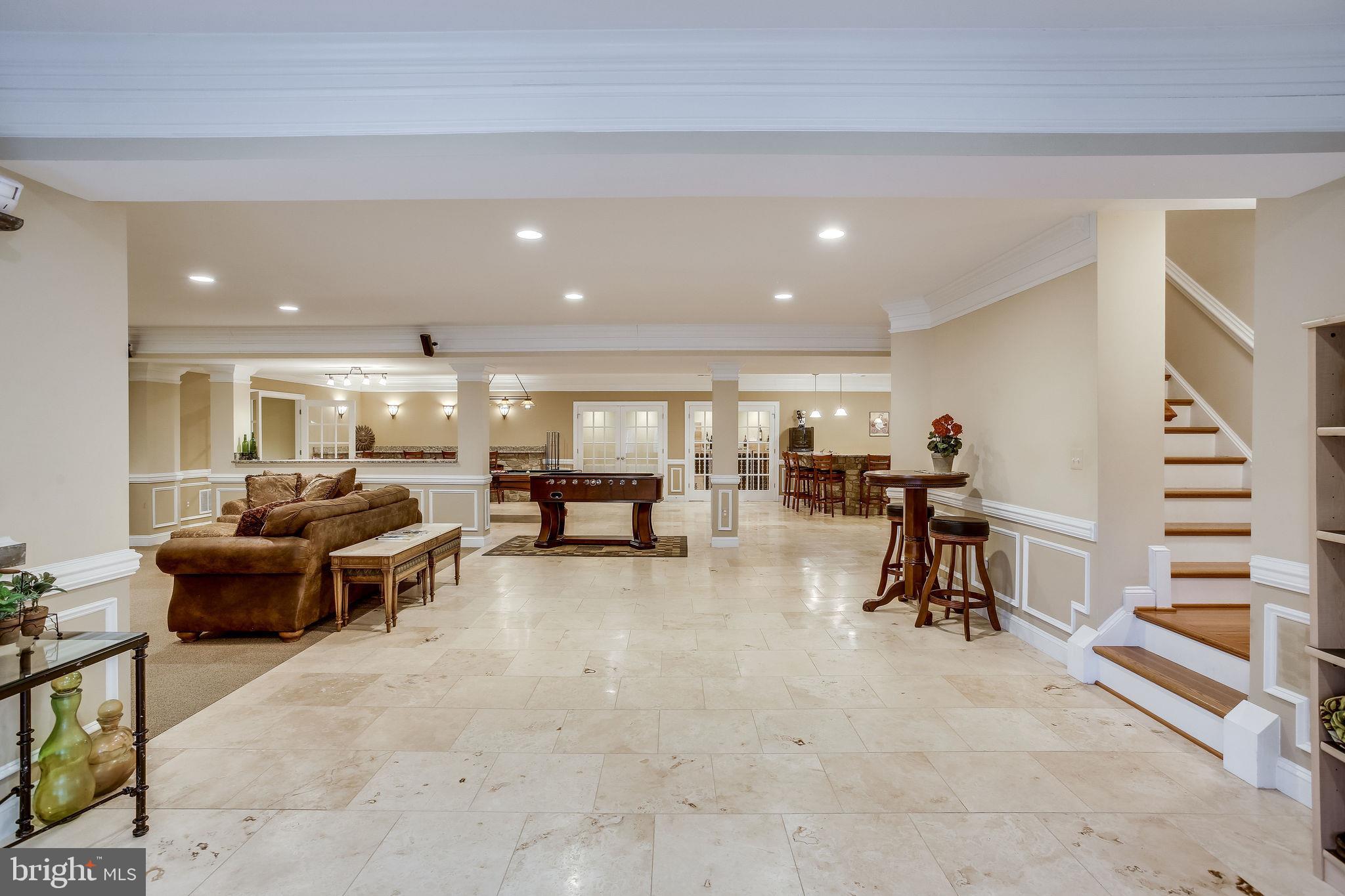 CEDAR CREST - Residential