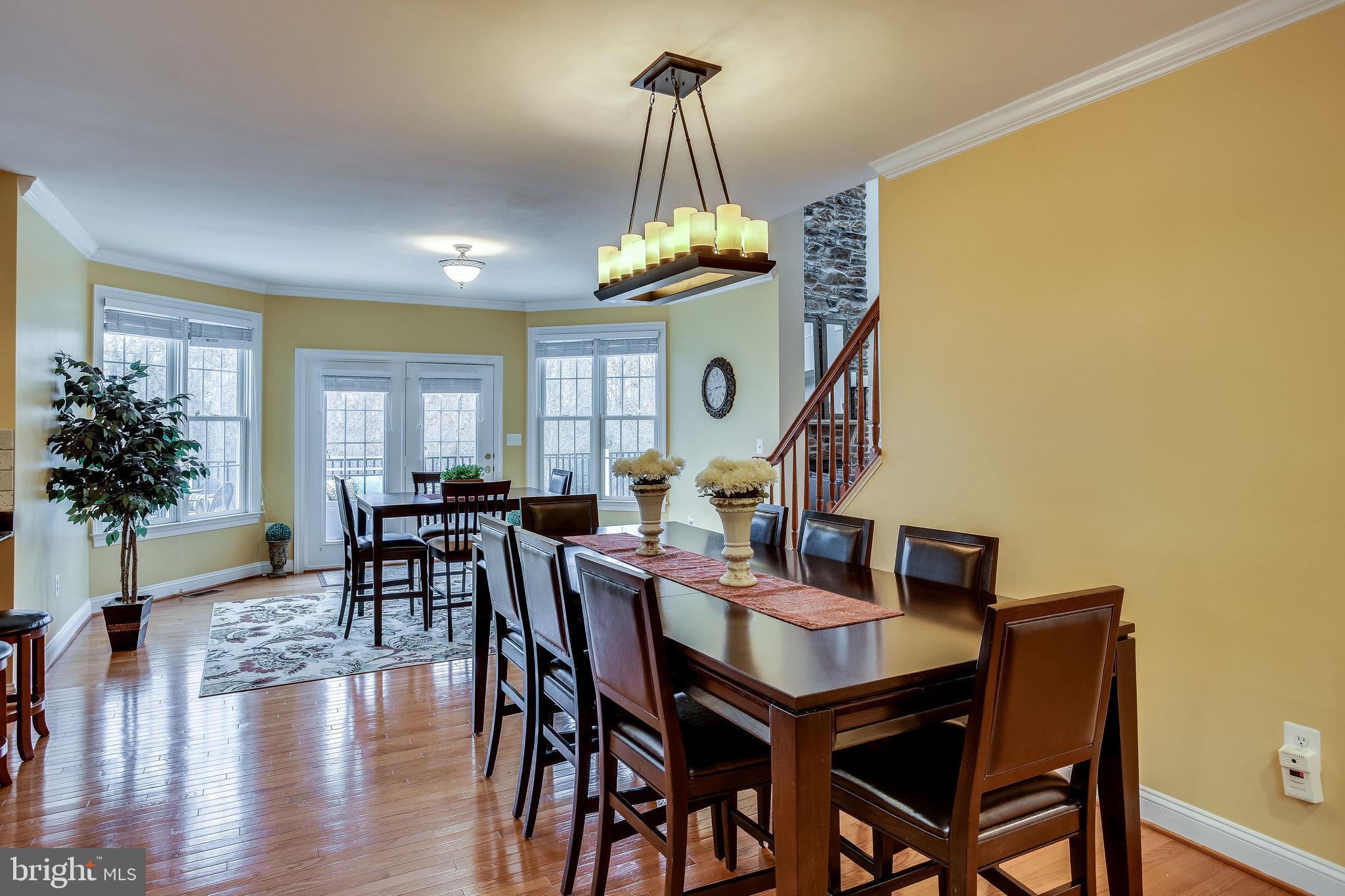 CEDAR CREST - Residential