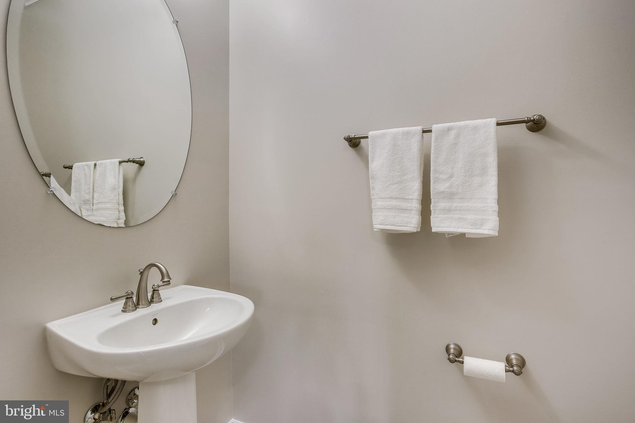 CEDAR CREST - Residential