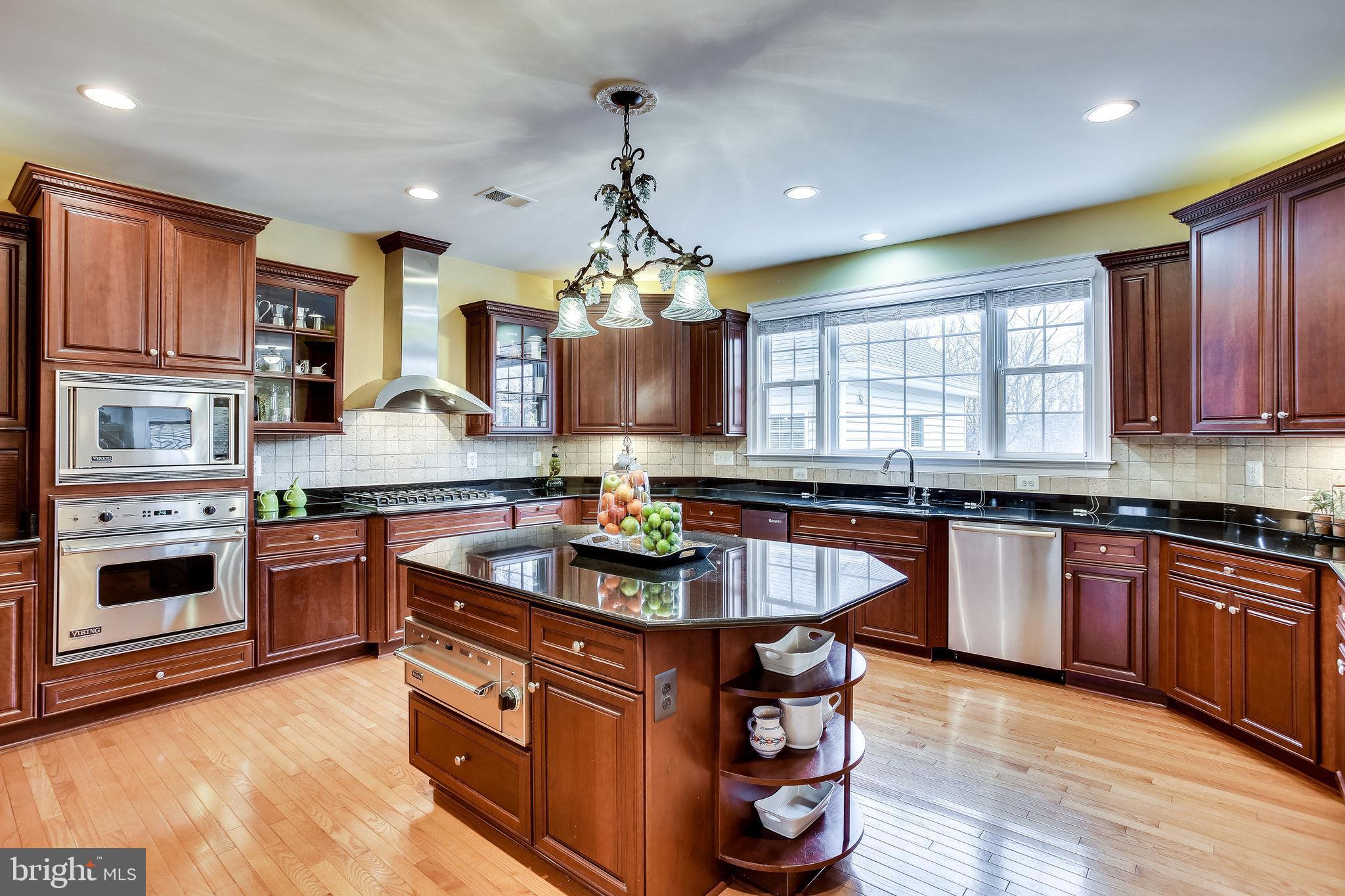 CEDAR CREST - Residential