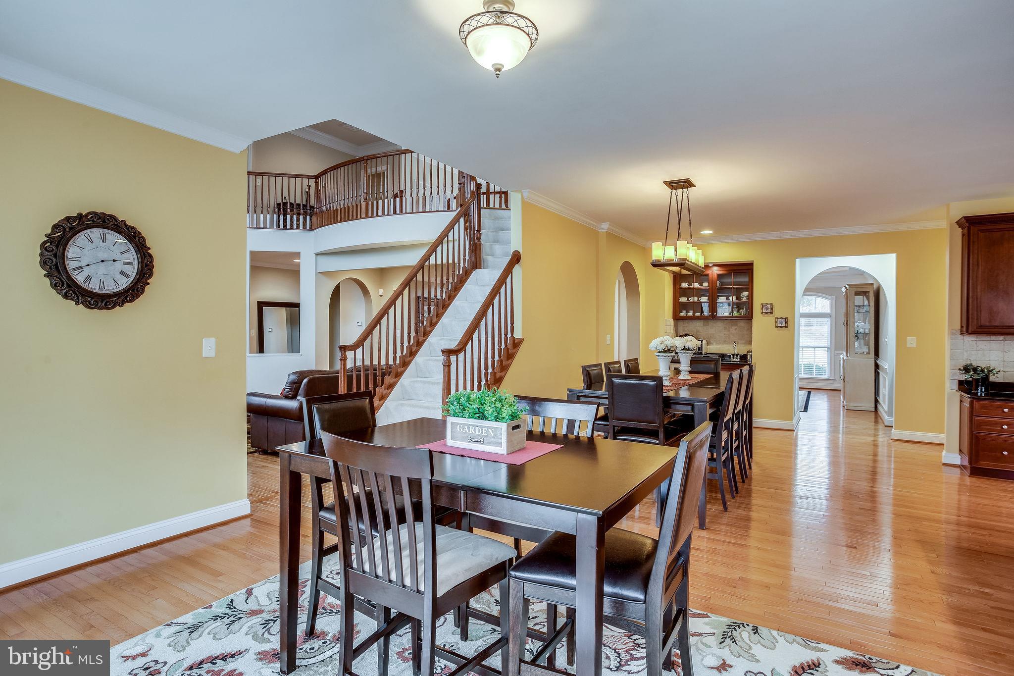 CEDAR CREST - Residential