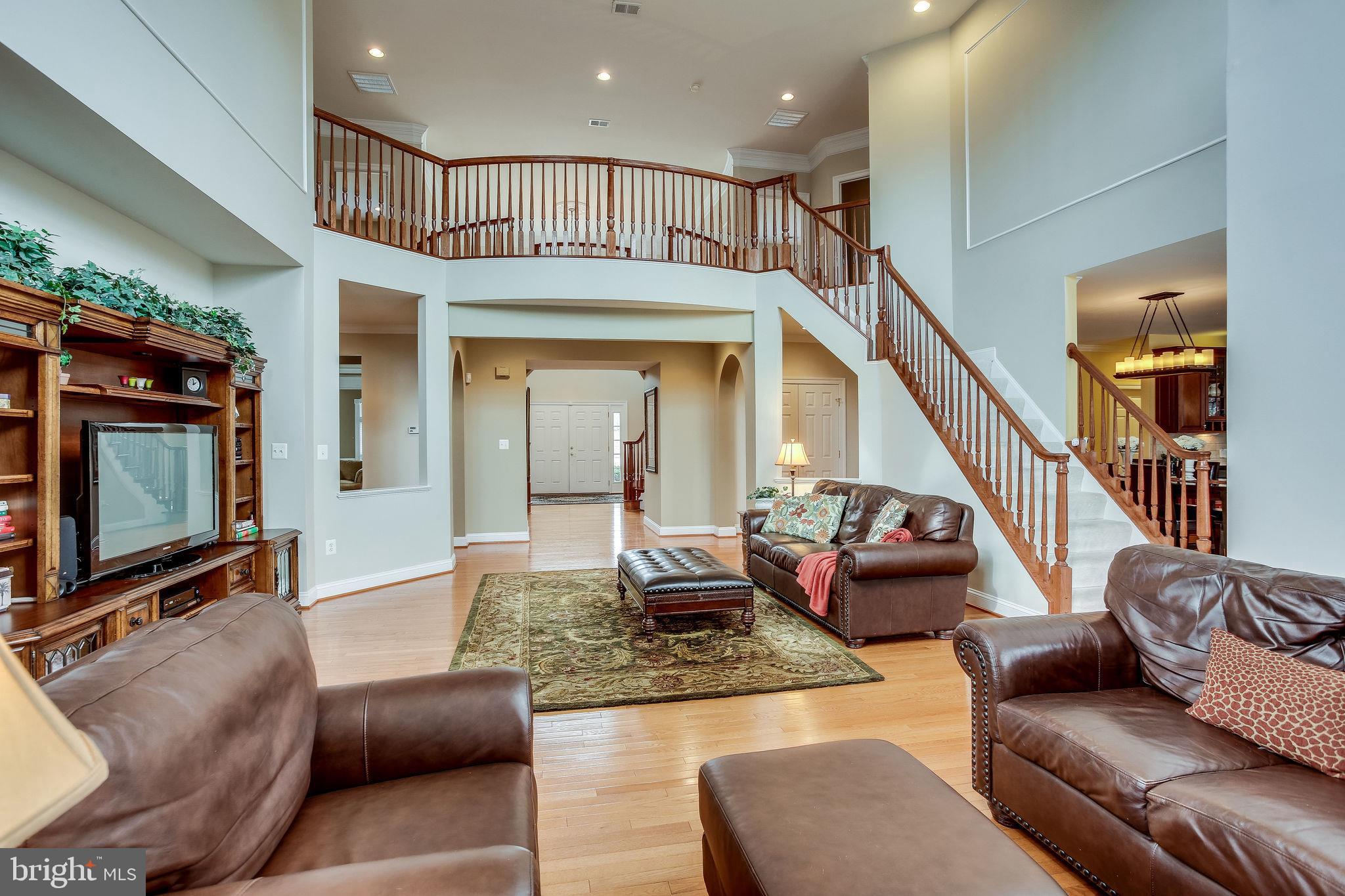 CEDAR CREST - Residential