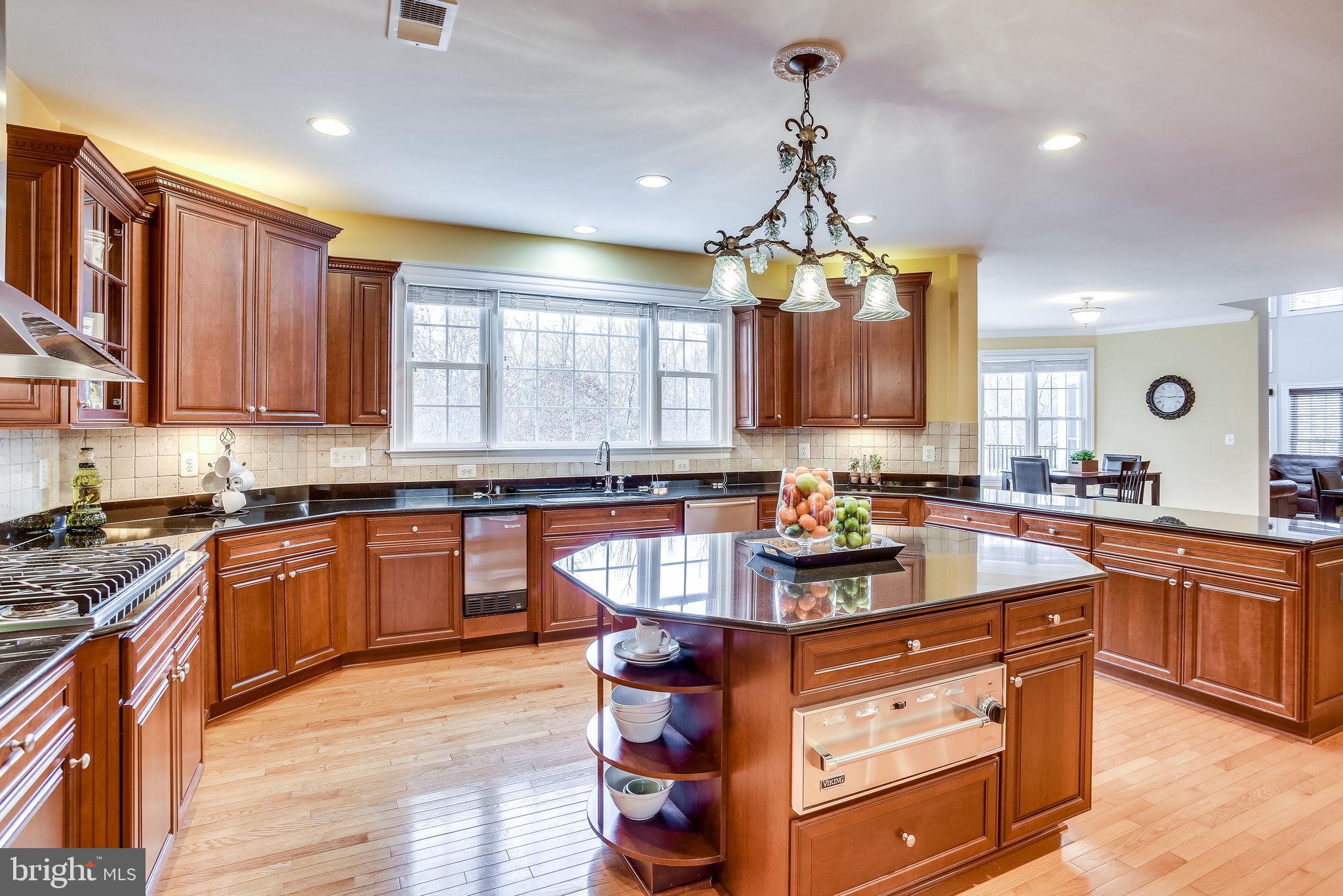 CEDAR CREST - Residential