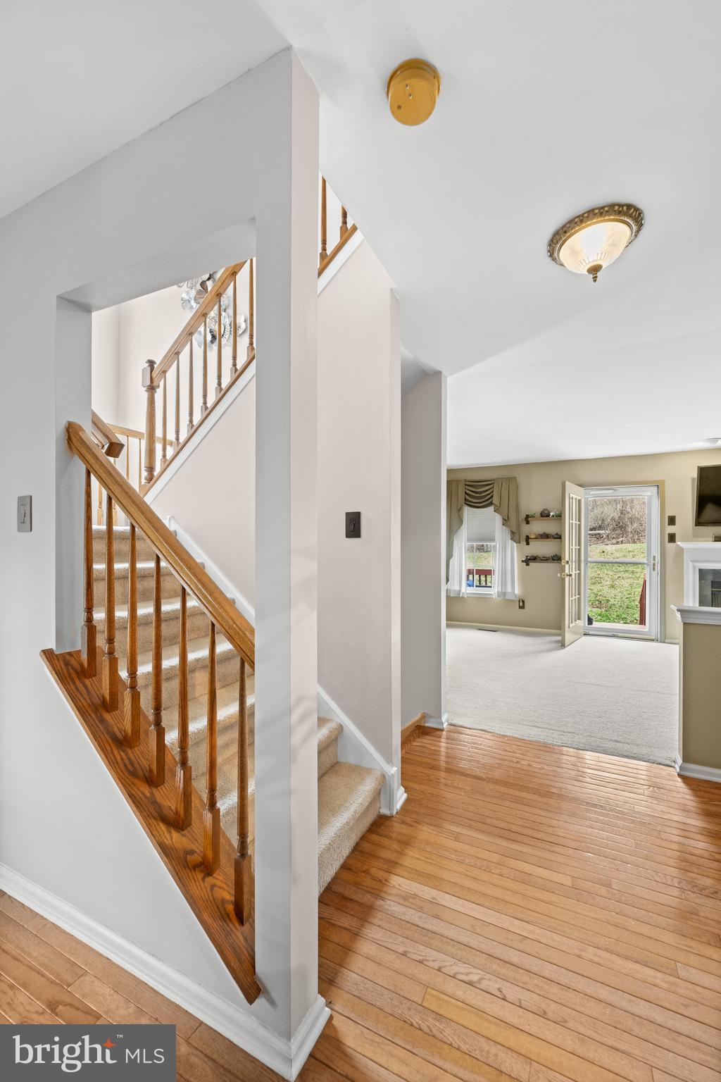 723 THORNHILL DRIVE