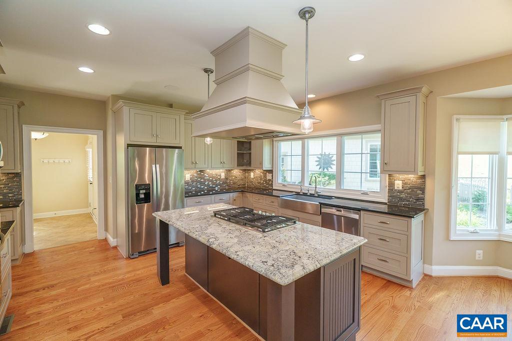 THE ROCKS - Residential