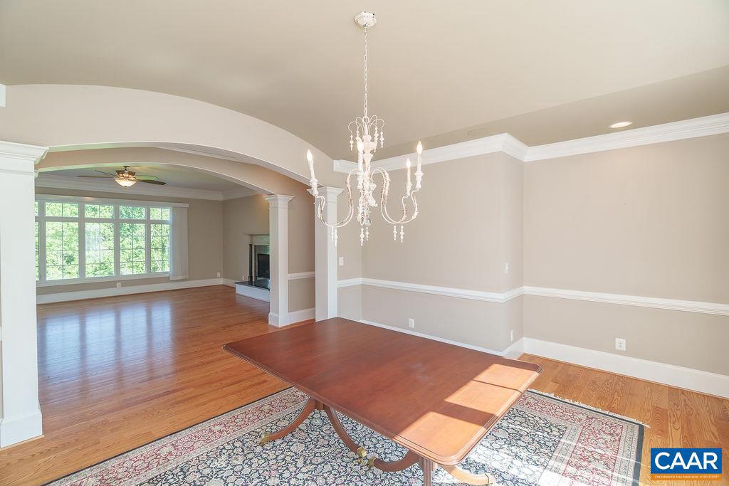 THE ROCKS - Residential