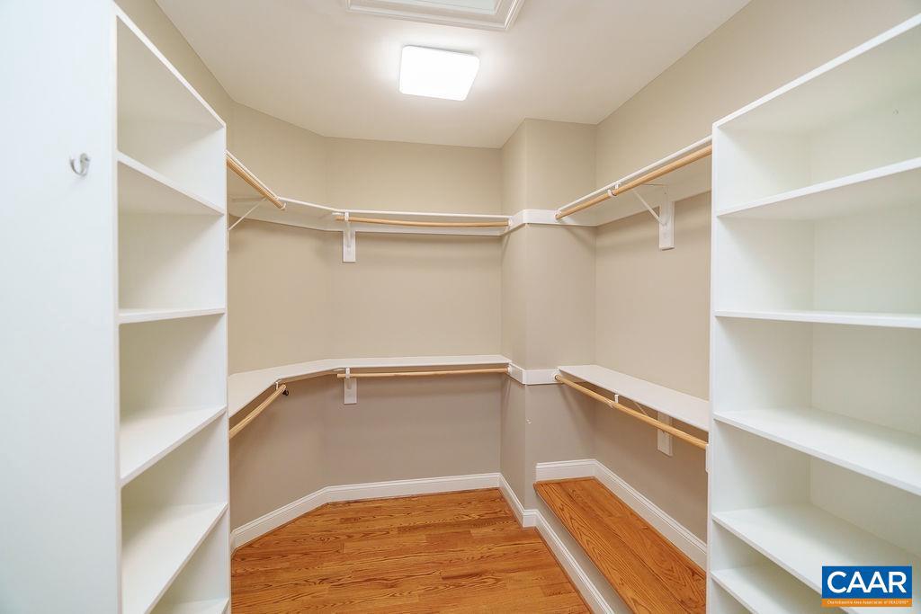 THE ROCKS - Residential