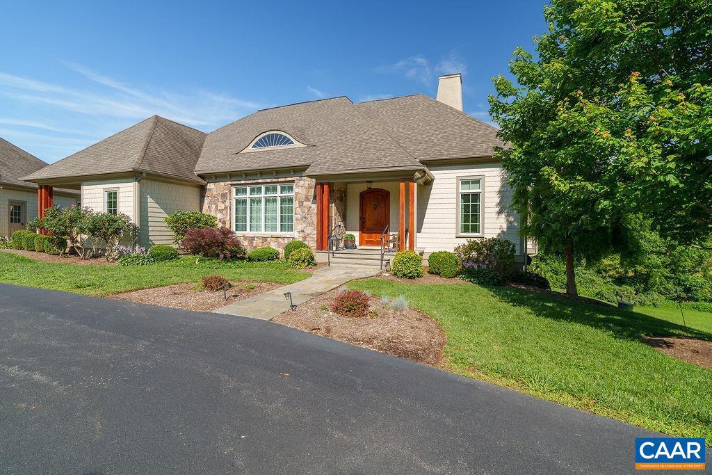 THE ROCKS - Residential