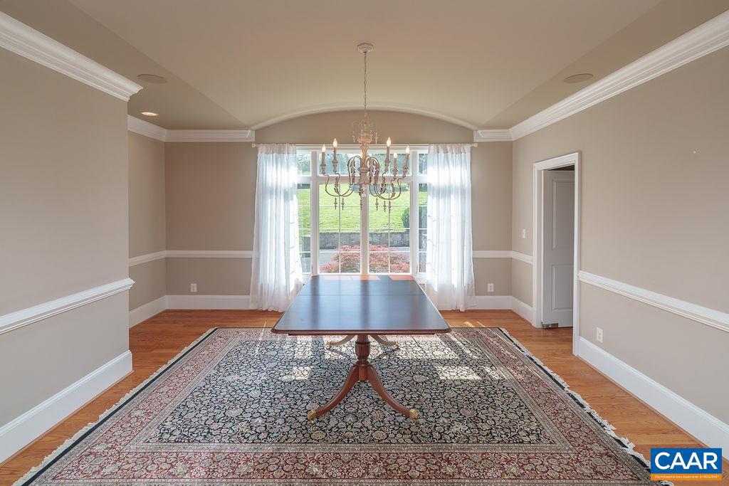 THE ROCKS - Residential