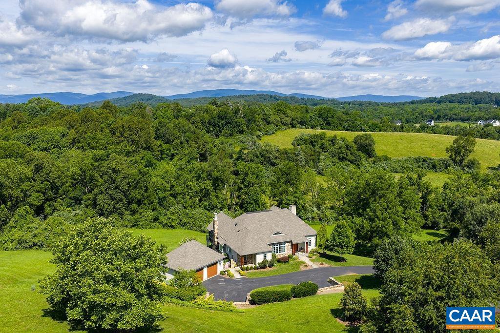 THE ROCKS - Residential