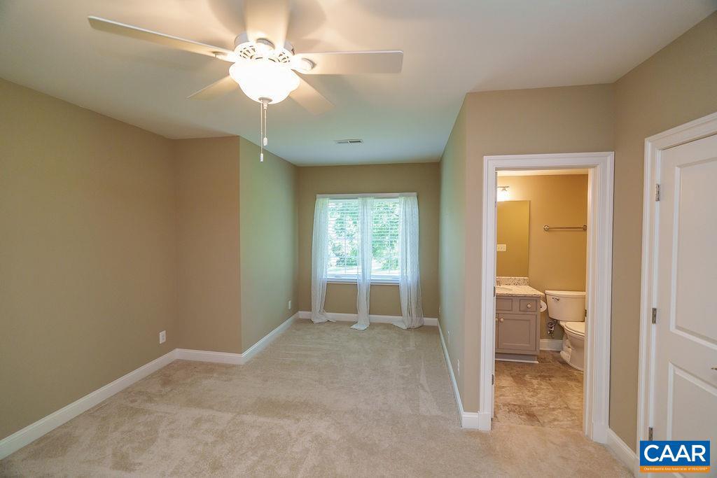 THE ROCKS - Residential