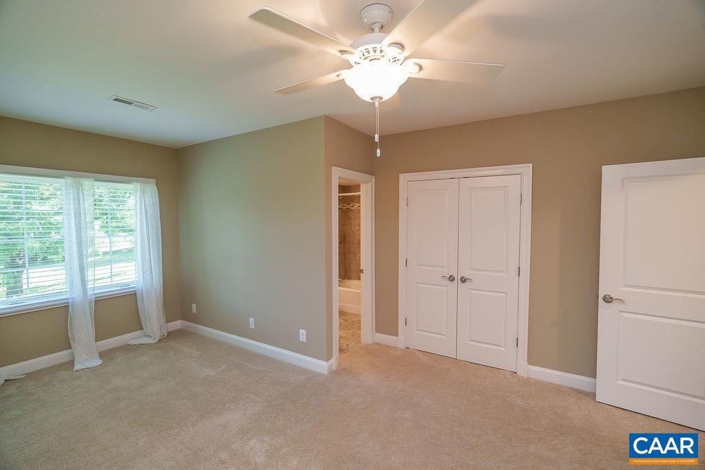 THE ROCKS - Residential