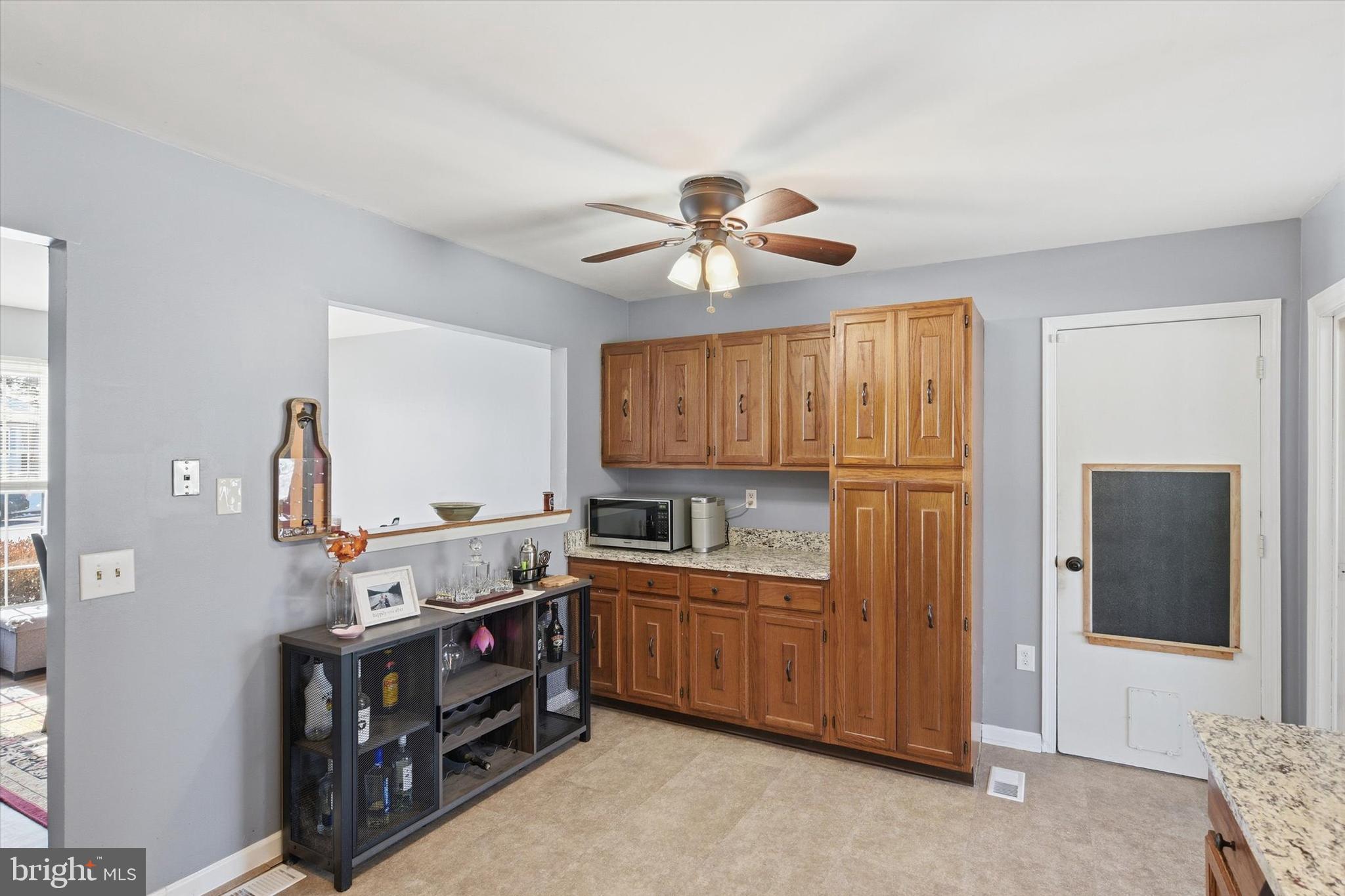 CROOKED HILL FARMS - Residential