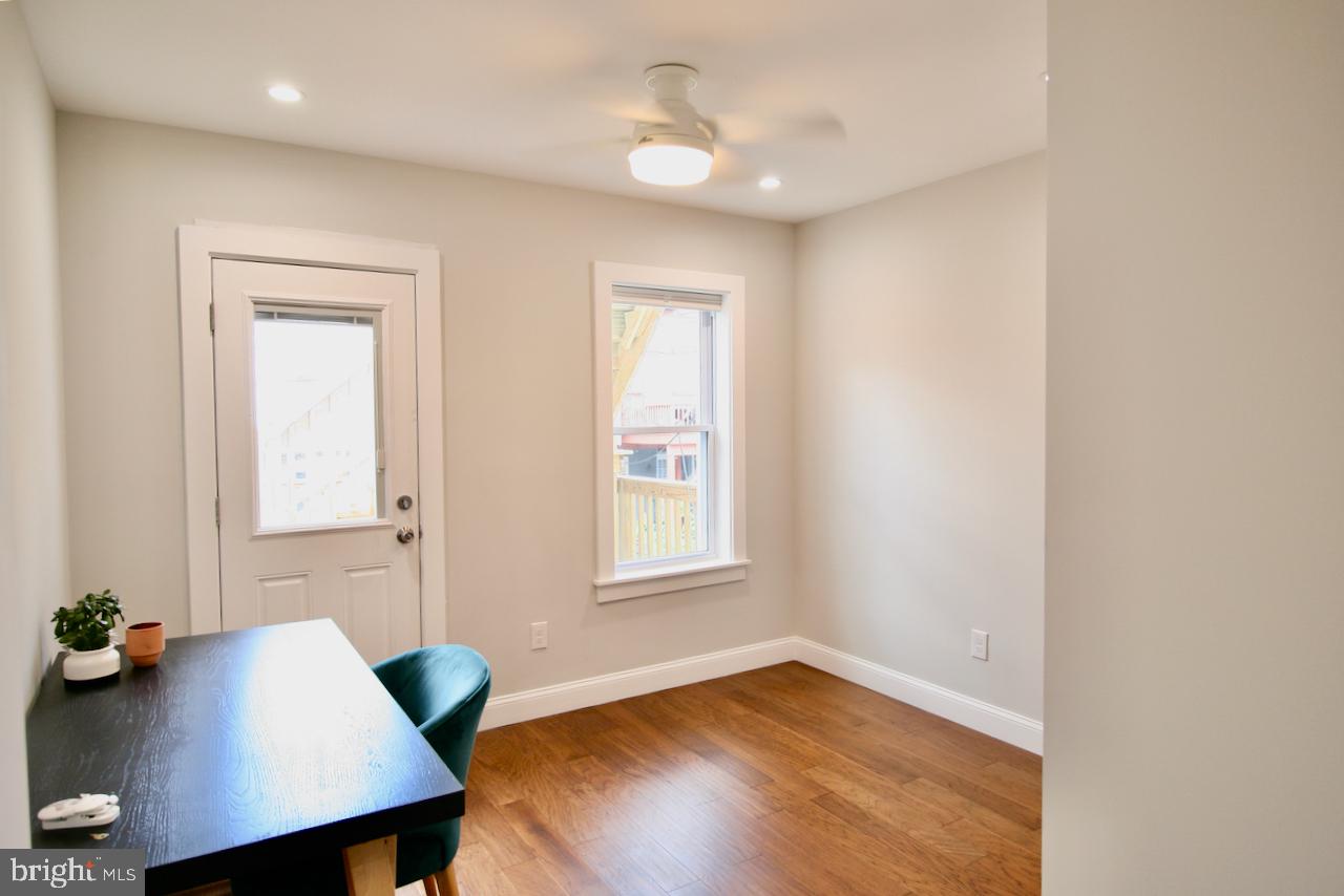HIGHLANDTOWN - Residential Lease