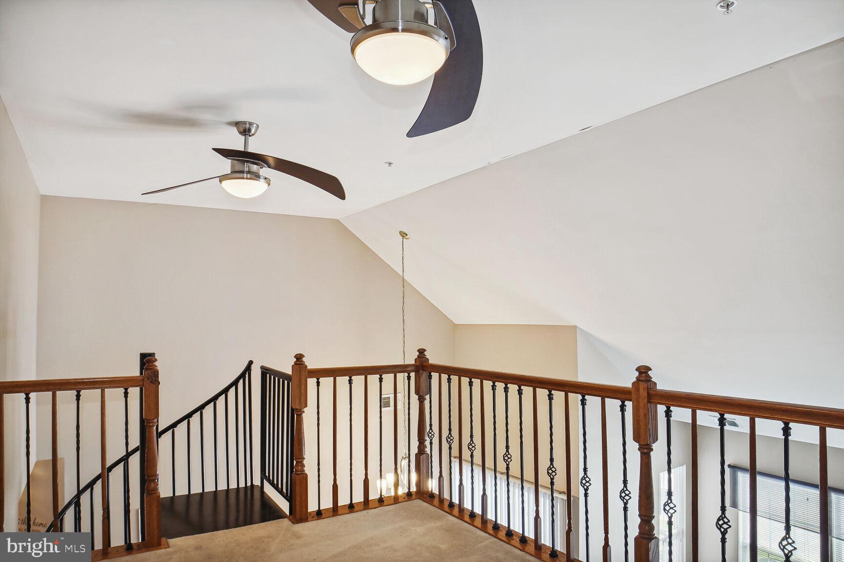 BOWIE TOWERS - Residential