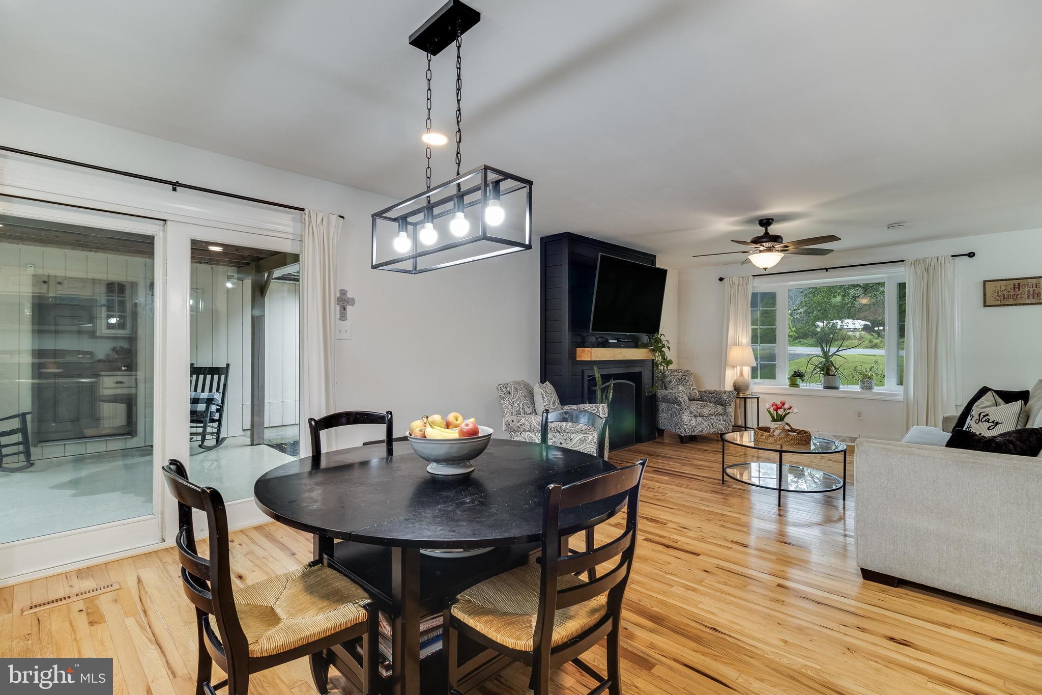 HUNTINGTOWN FARMS - Residential