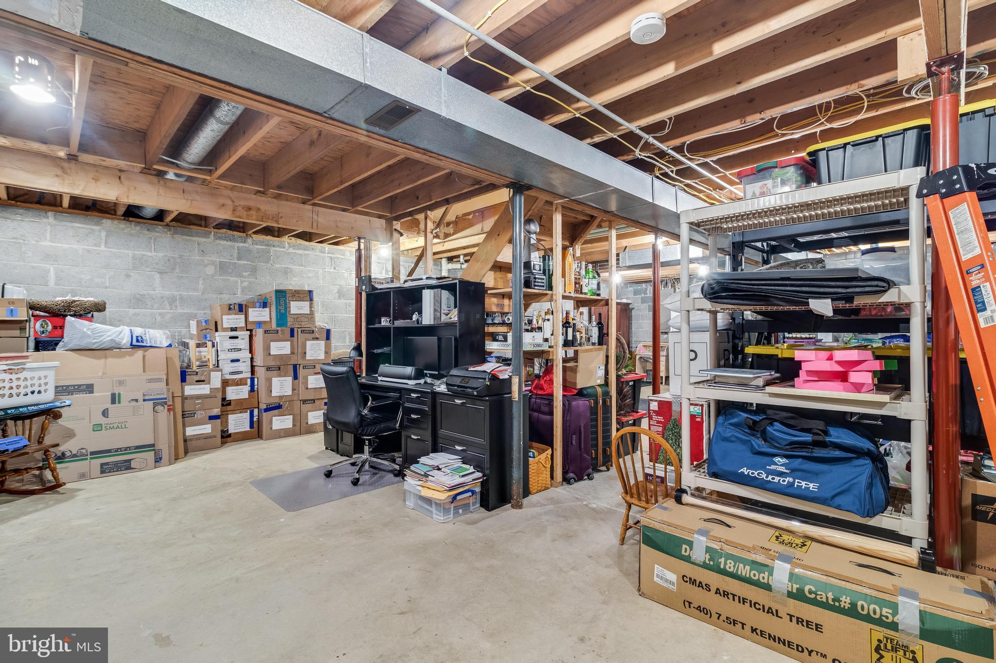 HUNTINGTOWN FARMS - Residential