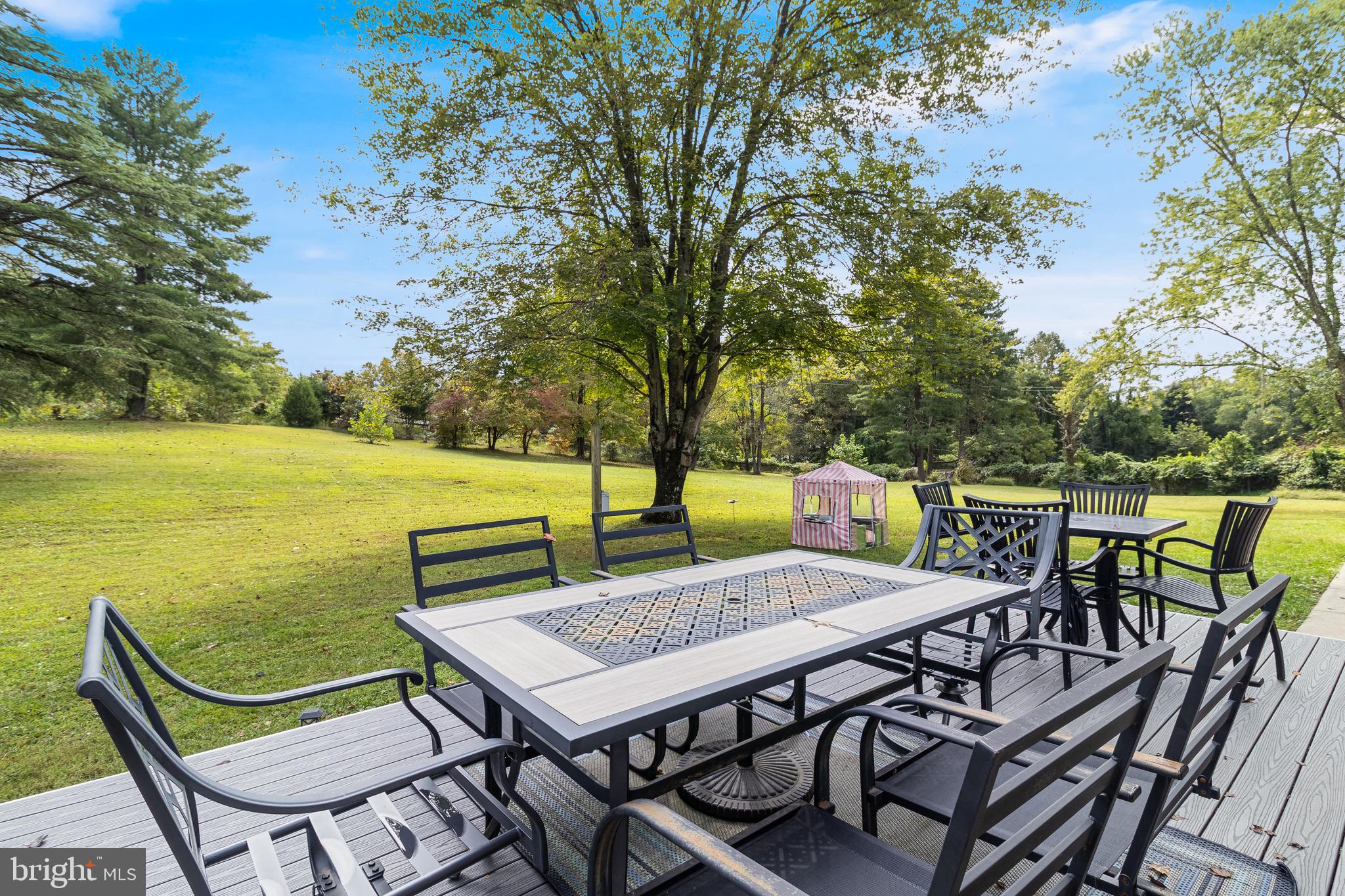 HUNTINGTOWN FARMS - Residential