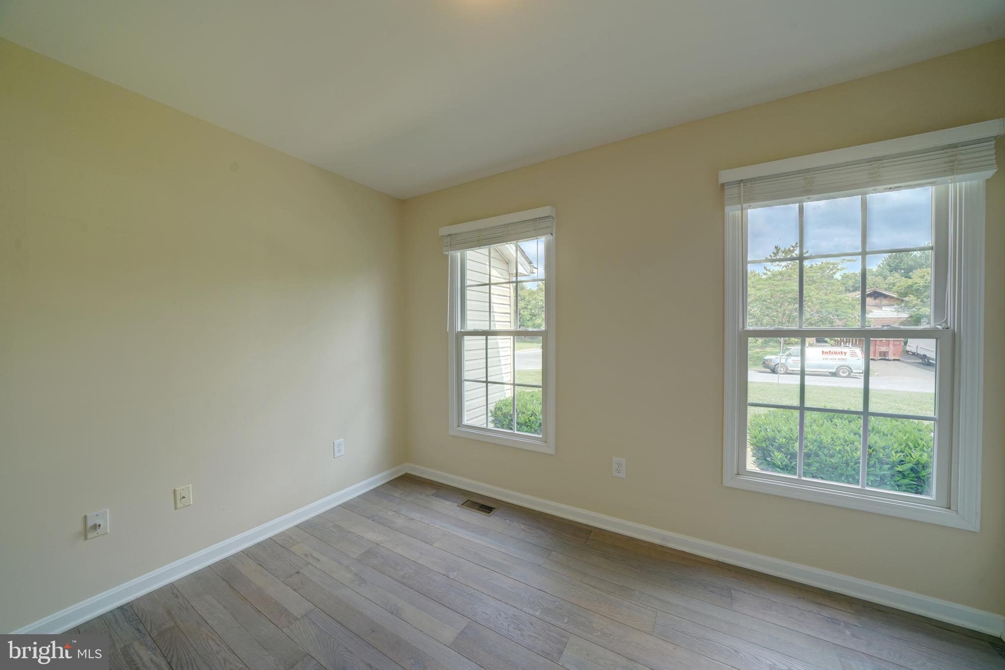 WELLINGTON ESTATES - Residential Lease