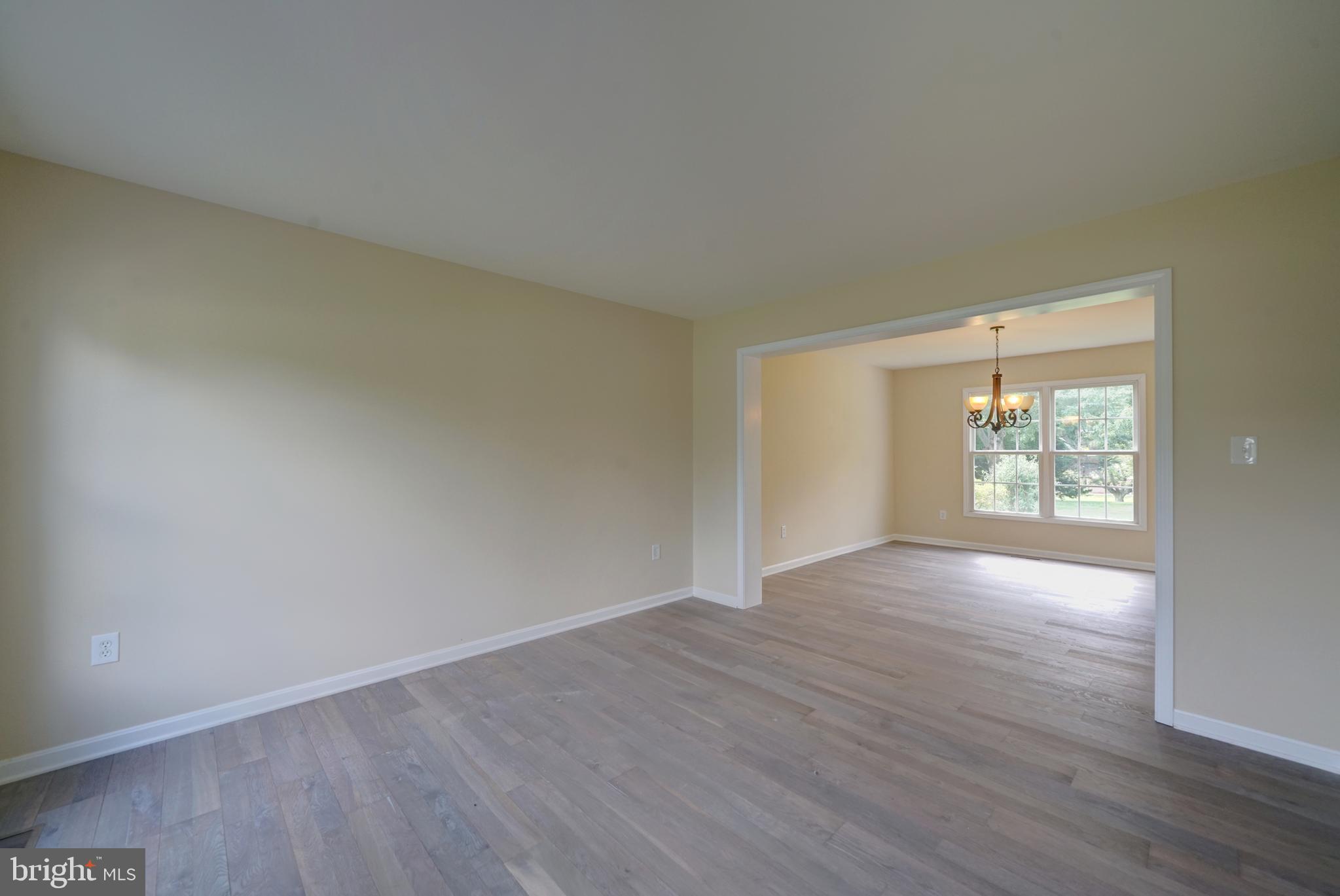 WELLINGTON ESTATES - Residential Lease