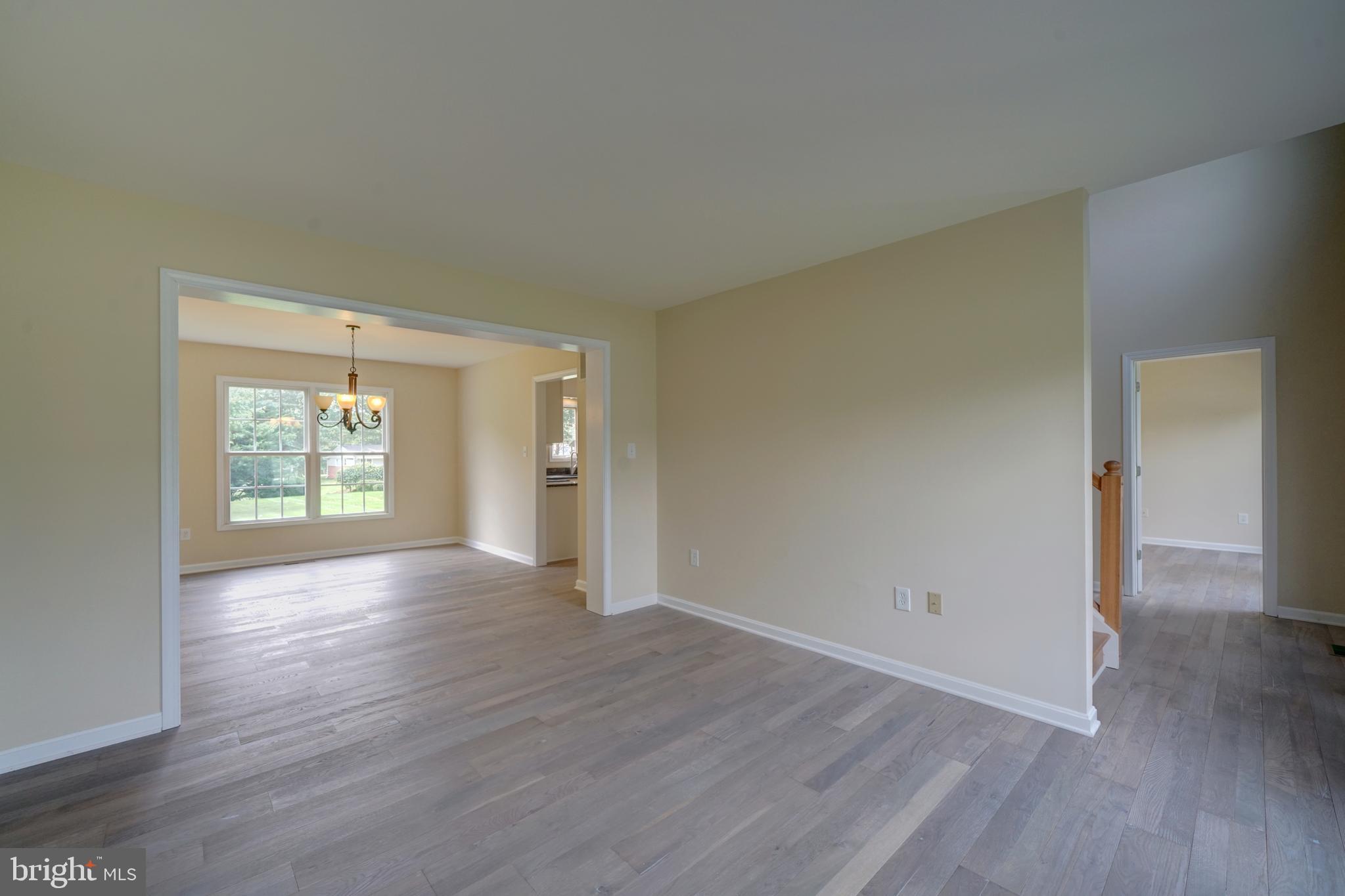 WELLINGTON ESTATES - Residential Lease